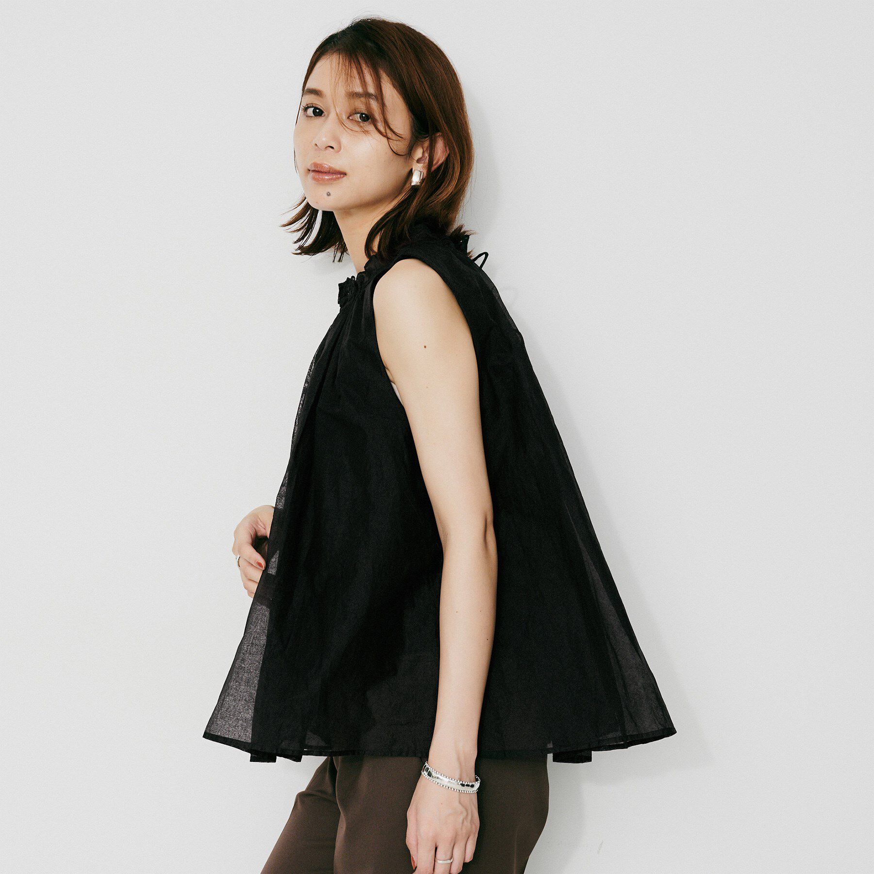 UNTITLED「【MARILYN MOON】シアースターチドコットンギャザーブラウス」|シャツ・ブラウス|