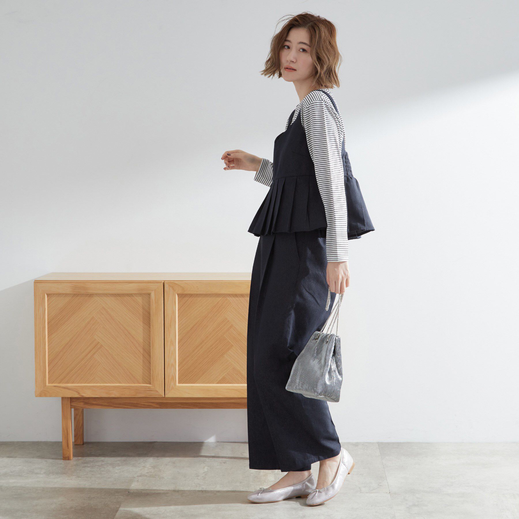 grove「【2点SET/体型カバー】夏から秋まで着まわせる！プリーツビスチェセットアップ」|スーツ|デニム(094)