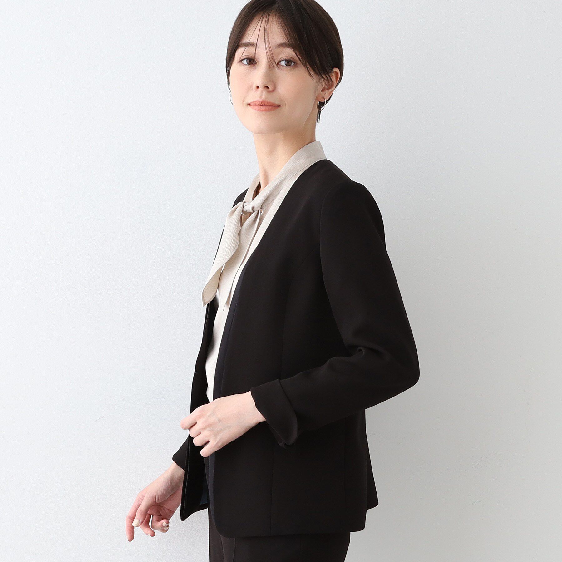 INDIVI「【日本製／トリアセテート混】スタイルアップ ノーカラージャケット」|スーツ|