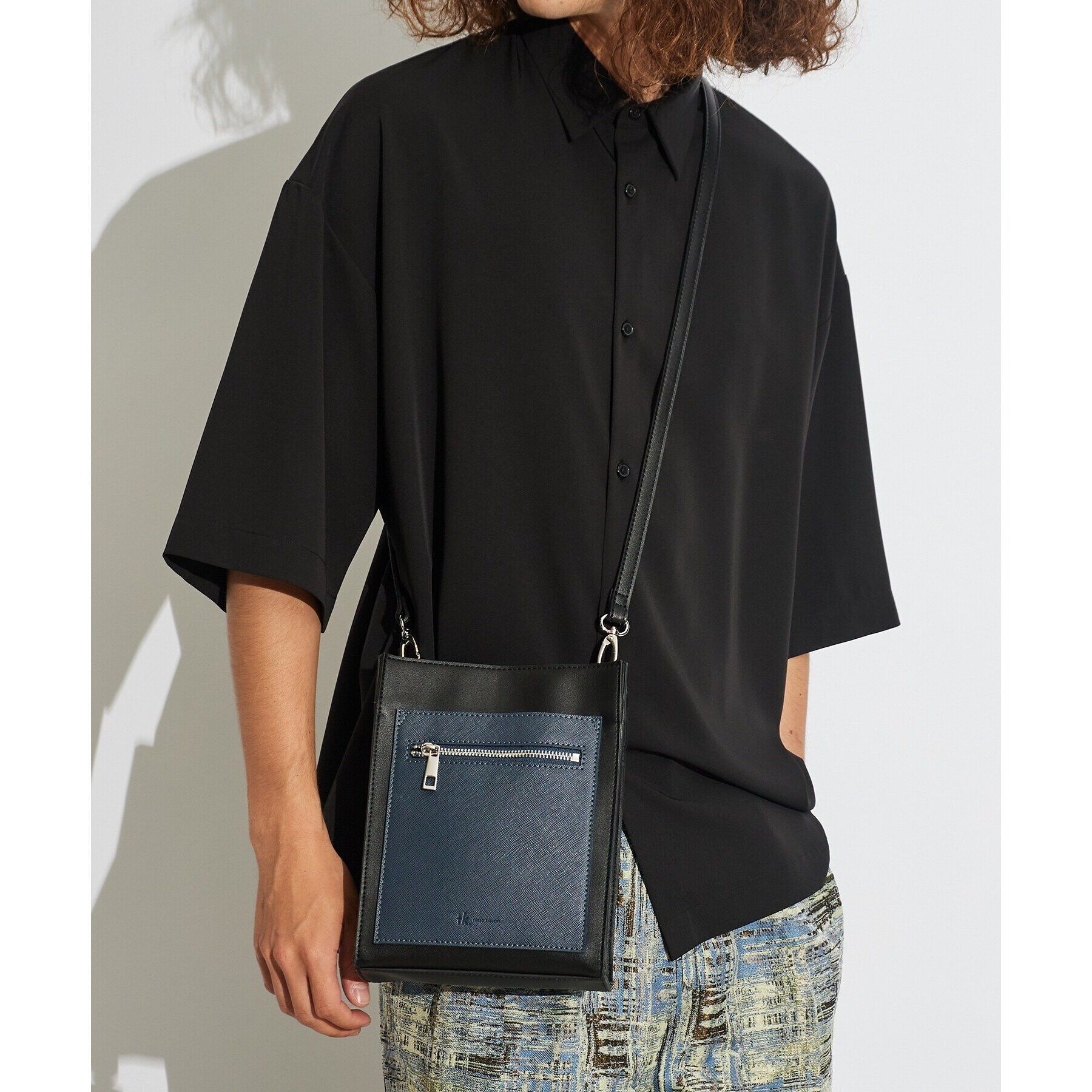 tk.TAKEO KIKUCHI「フロントポケットミニショルダーバッグ」|ショルダー・メッセンジャー|