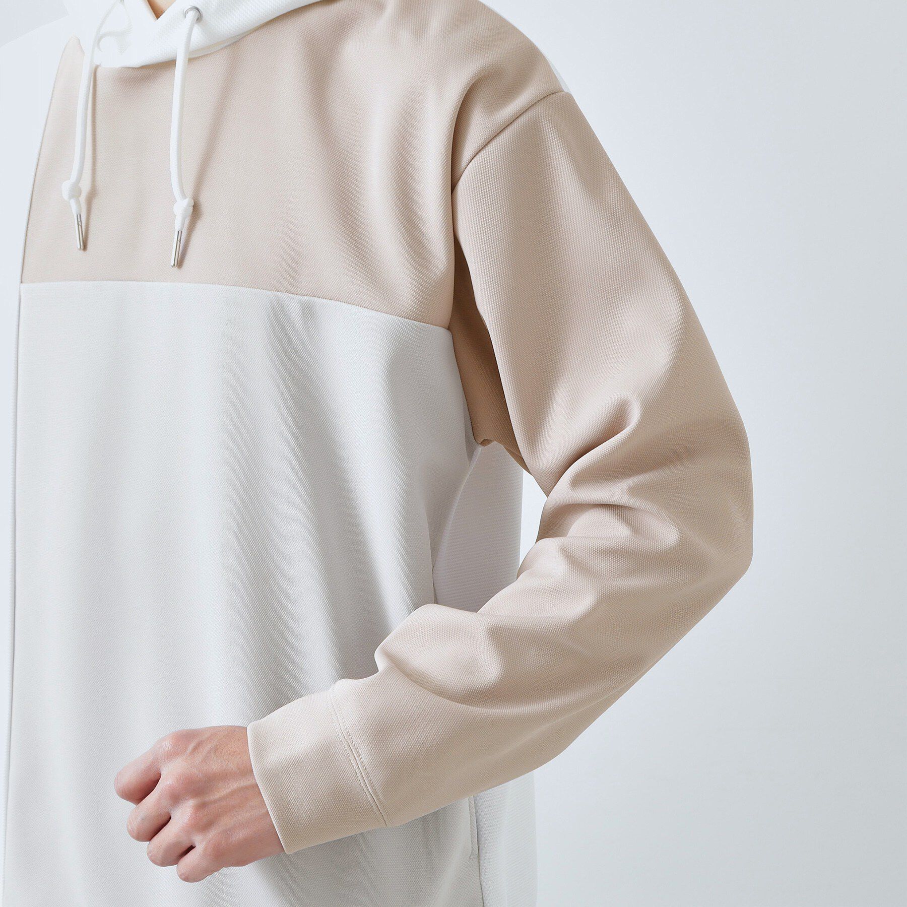 THE SHOP TK「【大人の為の絶妙バランス】パネル切替パーカ 濯機機OK」|パーカー|