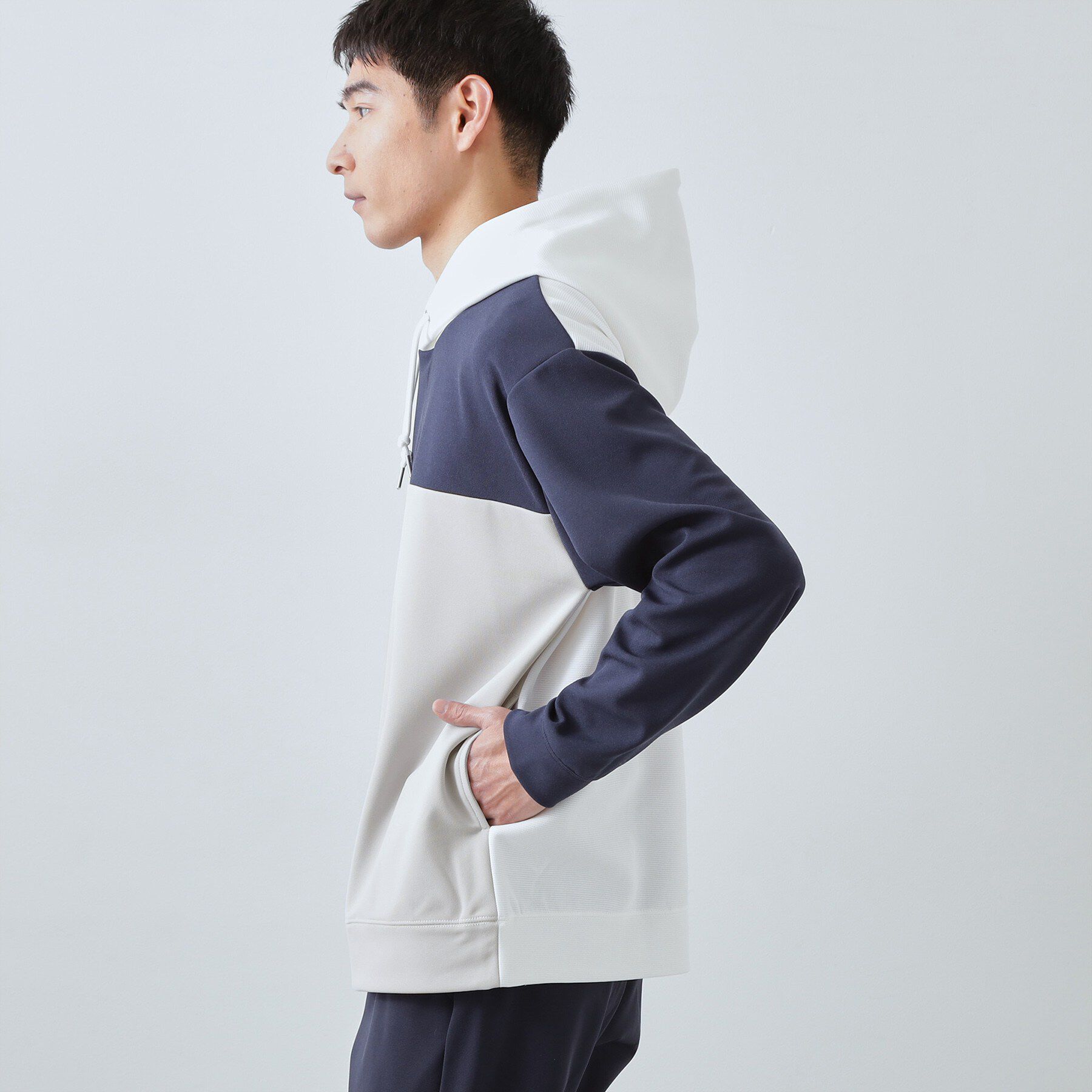 THE SHOP TK「【大人の為の絶妙バランス】パネル切替パーカ 濯機機OK」|パーカー|