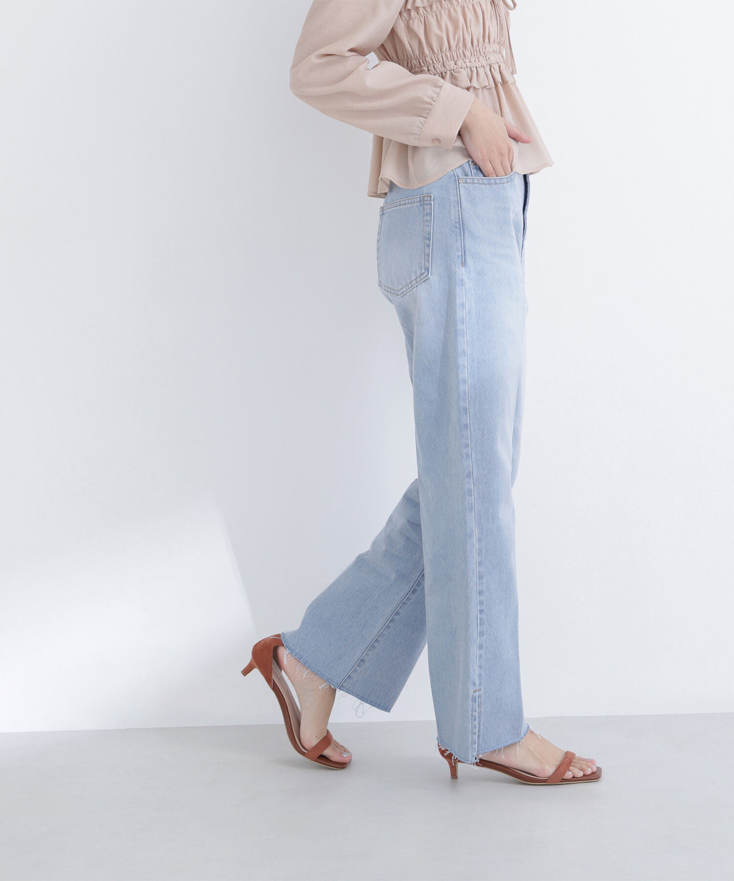  「サイドスリットストレートデニムパンツ」|その他|