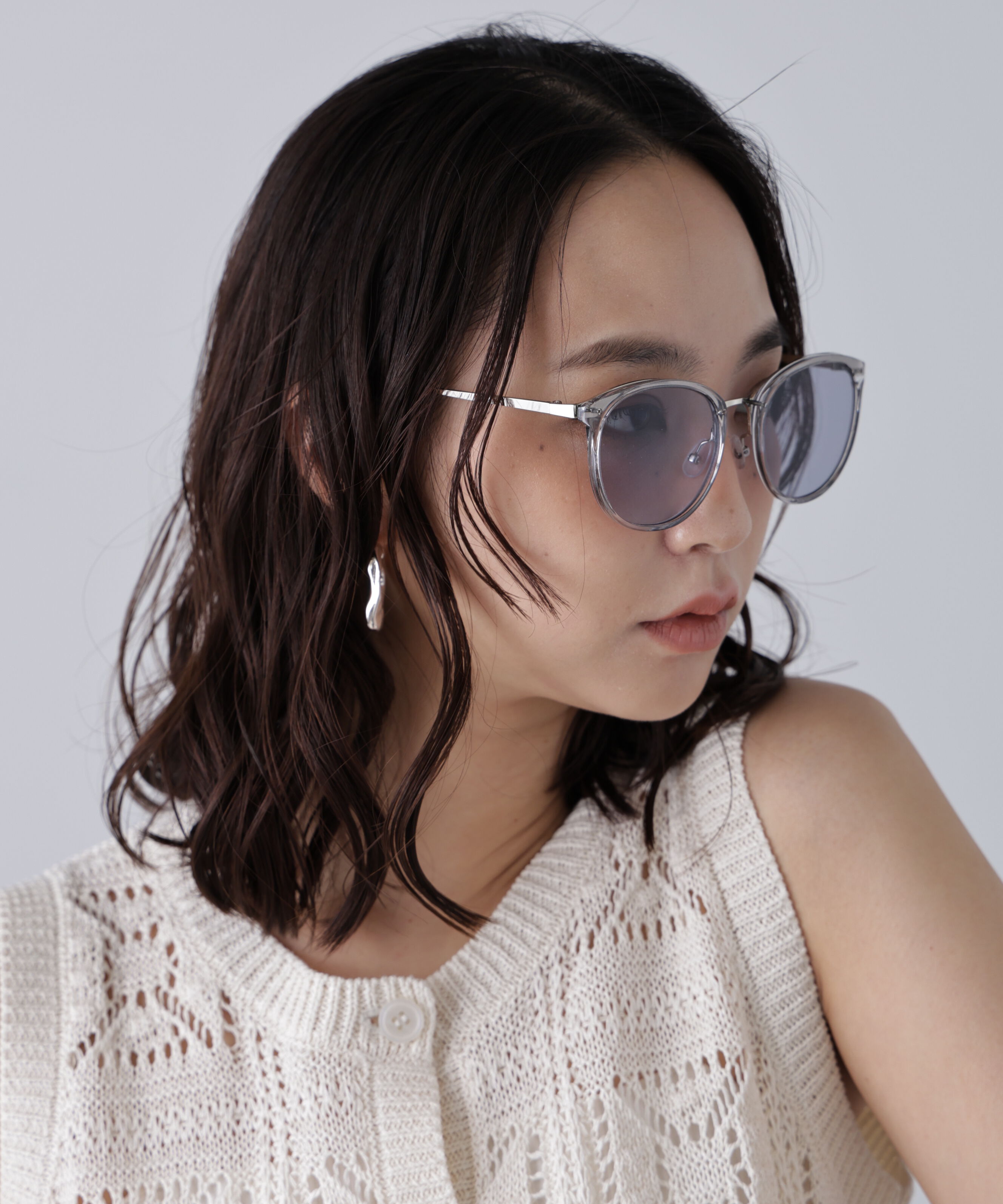  「カラーフレームサングラス」|ハンカチ|