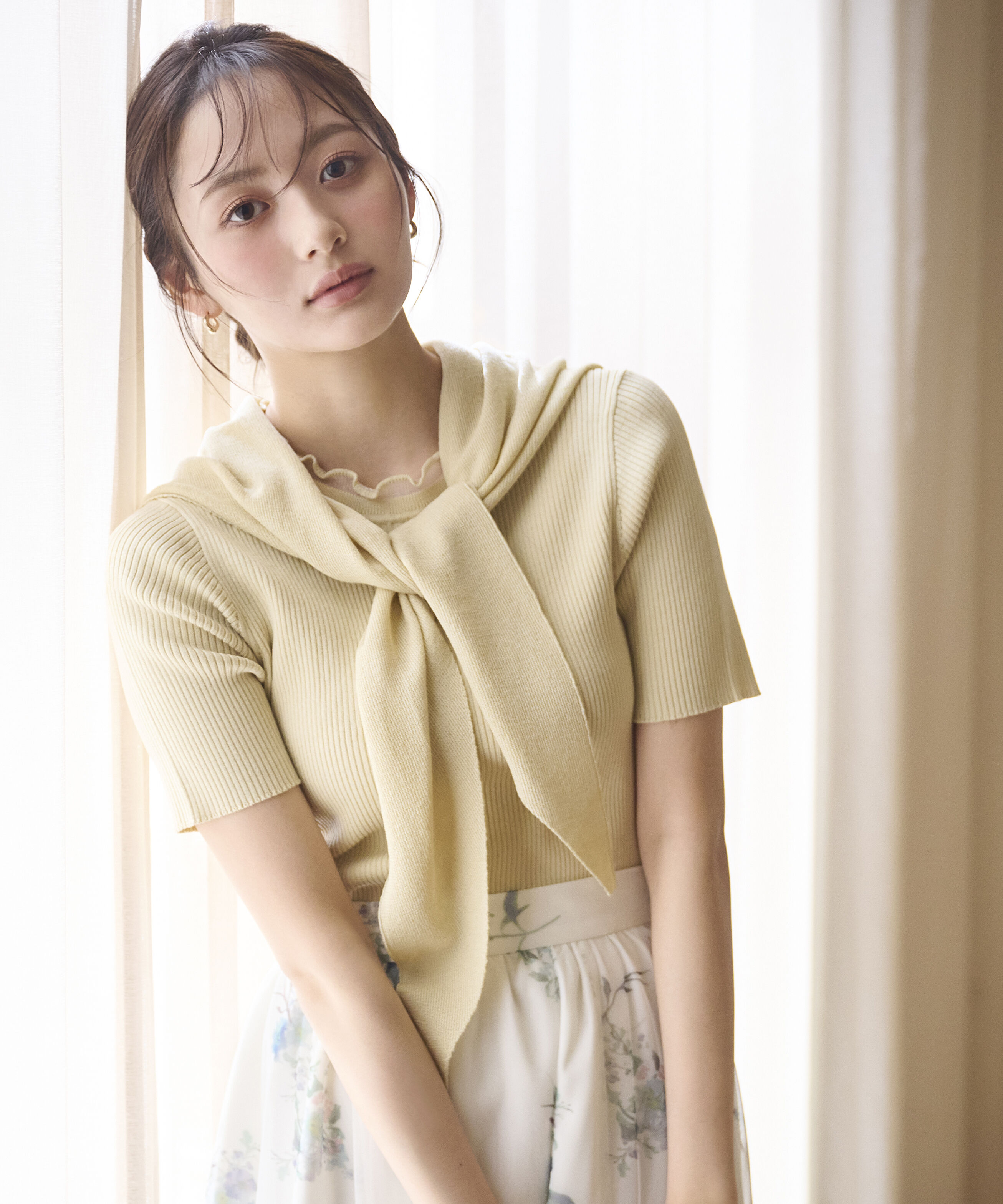 PROPORTION BODY DRESSING「トライアングルスカーフ付きニット 26SS」|ニット・セーター|イエロー