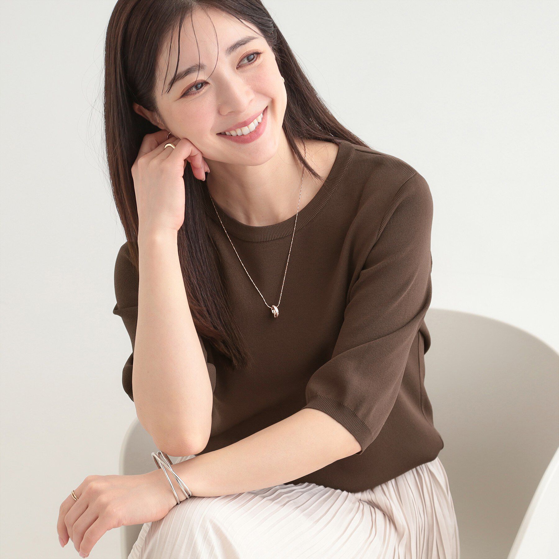 SHOO･LA･RUE「【毎日洗える/S-LL】上半身がすっきり見える　多機能5分袖ニット」|ニット・セーター|ブラウン(043)