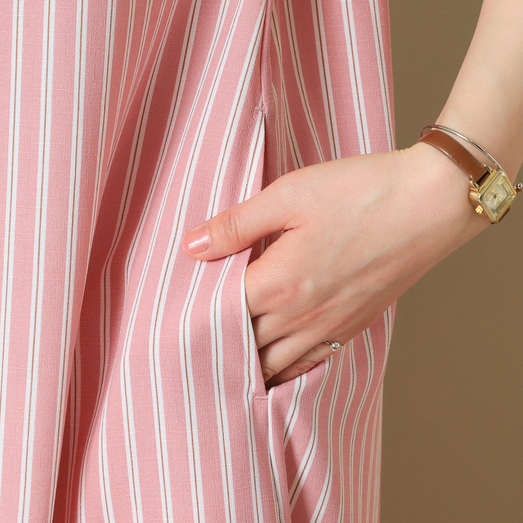 ITS&rsquo;DEMO「【UVケア／吸水速乾／洗濯機OK／冷感】麻調合繊前開きワンピース＜ラク服シリーズ＞」|ワンピース|