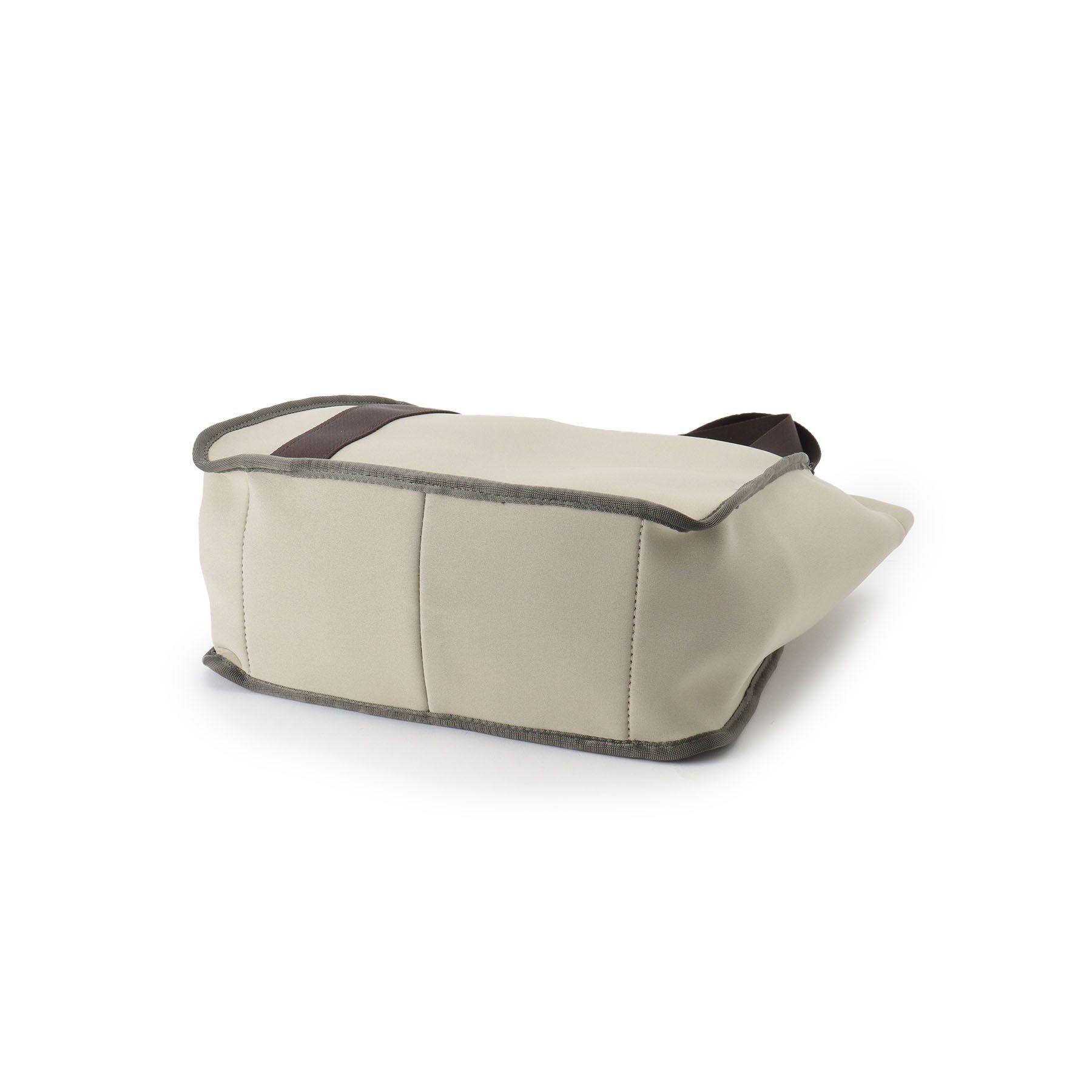 ITS&rsquo;DEMO「【A4対応】ネオプレーンサイドホックトート」|トートバッグ|