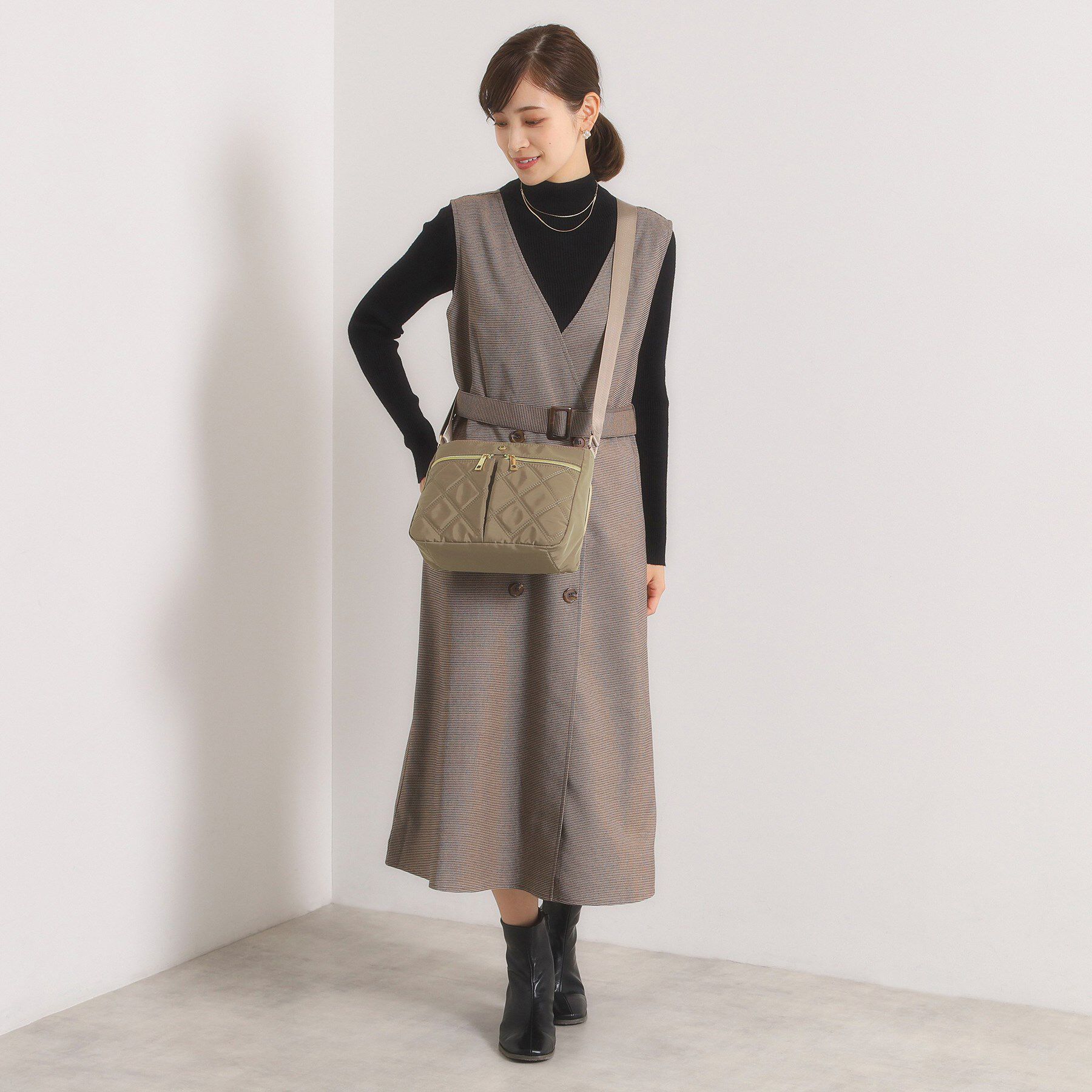 ITS&rsquo;DEMO「【10ポケット】収納アドバイザーキルトミニショルダー」|ショルダー・メッセンジャー|