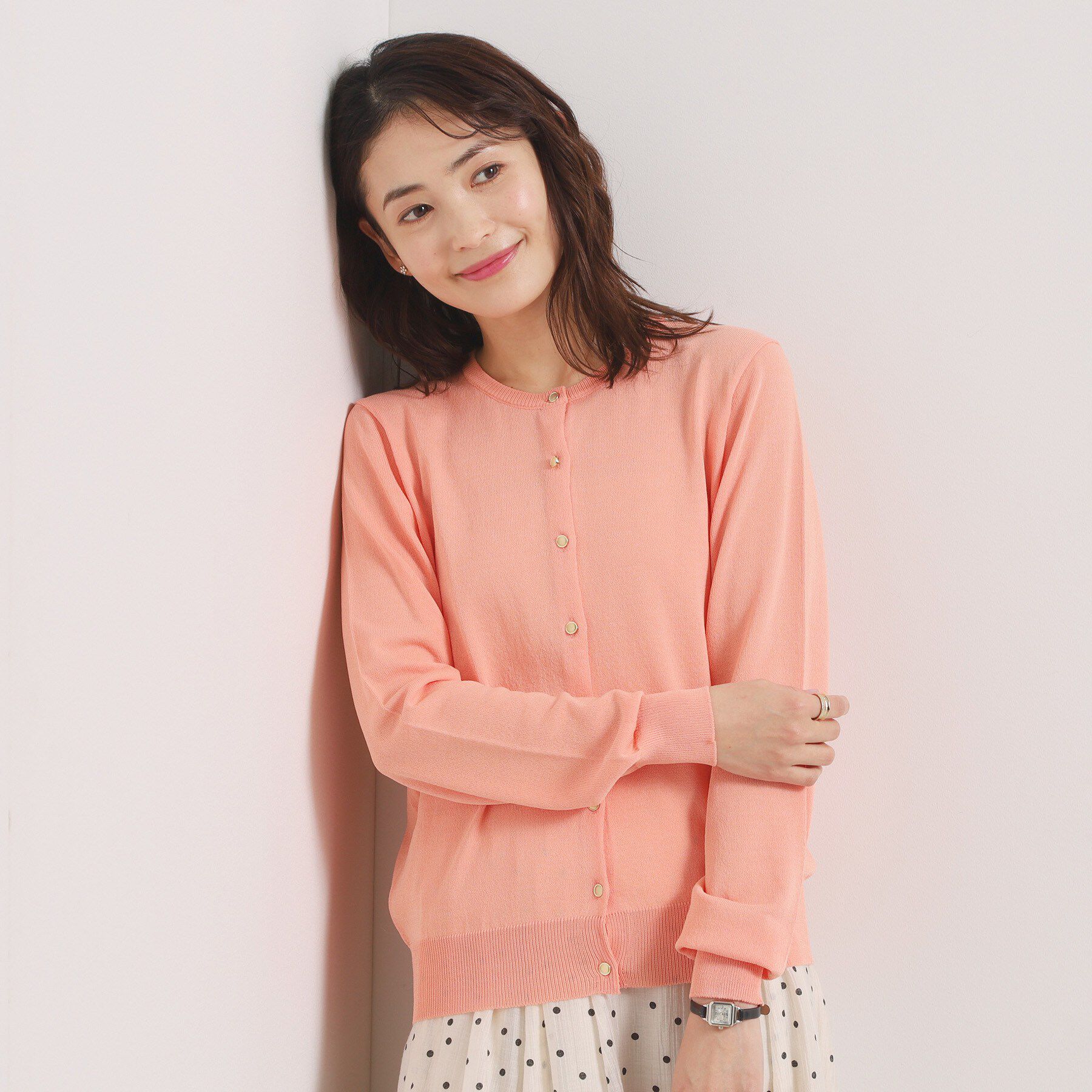 ITS&rsquo;DEMO「【UVカット／毛玉防止／手洗い可】クルーネックニットカーディガン」|カーディガン|オレンジ(065)