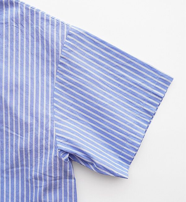 休日と詩「小さなポケットの半袖ブラウス」|シャツ・ブラウス|