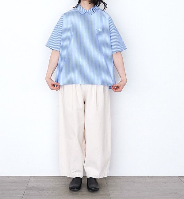 休日と詩「小さなポケットの半袖ブラウス」|シャツ・ブラウス|