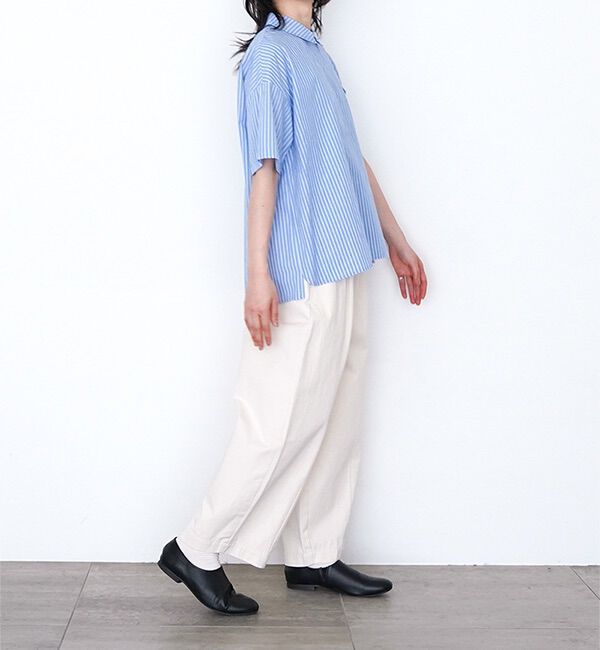 休日と詩「小さなポケットの半袖ブラウス」|シャツ・ブラウス|