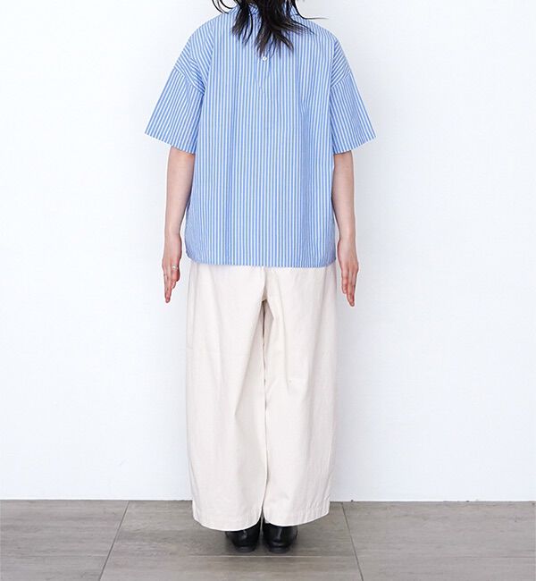 休日と詩「小さなポケットの半袖ブラウス」|シャツ・ブラウス|