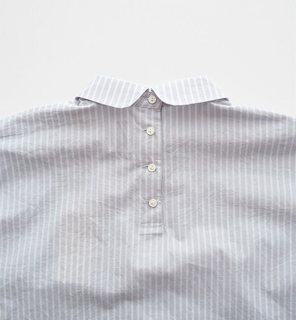 休日と詩「小さなポケットの半袖ブラウス」|シャツ・ブラウス|