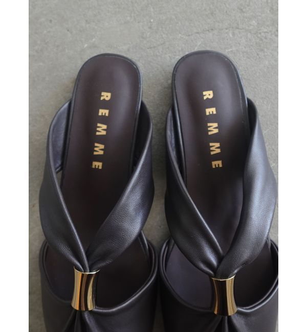 LAGUNAMOON「【REMME】ギャザーフラットサンダル」|サンダル|ダークブラウン