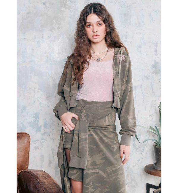 EVRIS「ワンポイントロゴショートパーカー【セットアップ着用可能】」|パーカー|