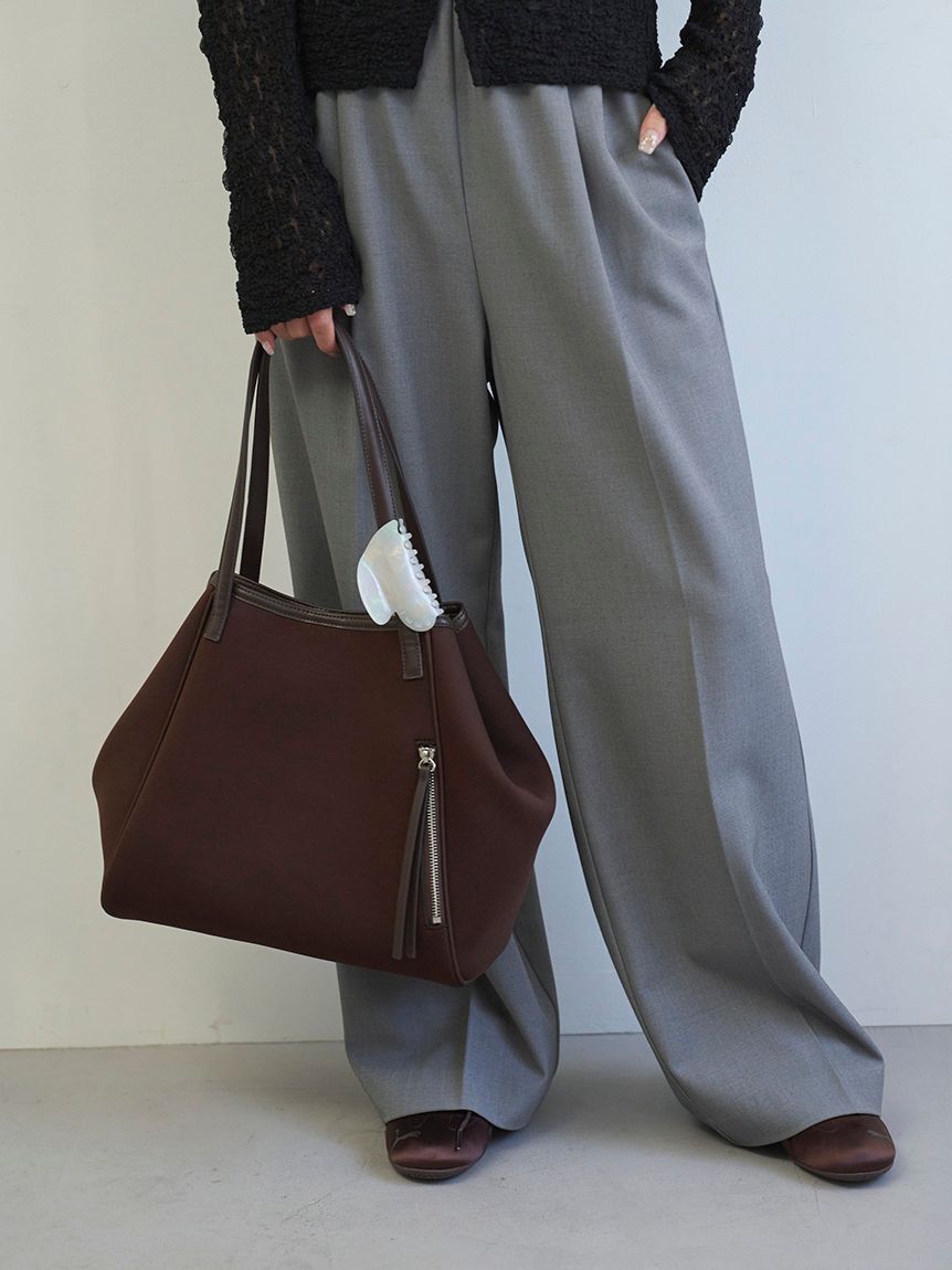 emmi atelier「ネオプレーンビッグトートバッグ」|トートバッグ|BLK