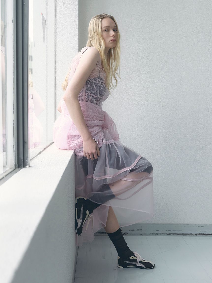 emmi atelier「フラワーエンブロイダリーブルゾン【セットアップ対応】」|ブルゾン・スタジャン|