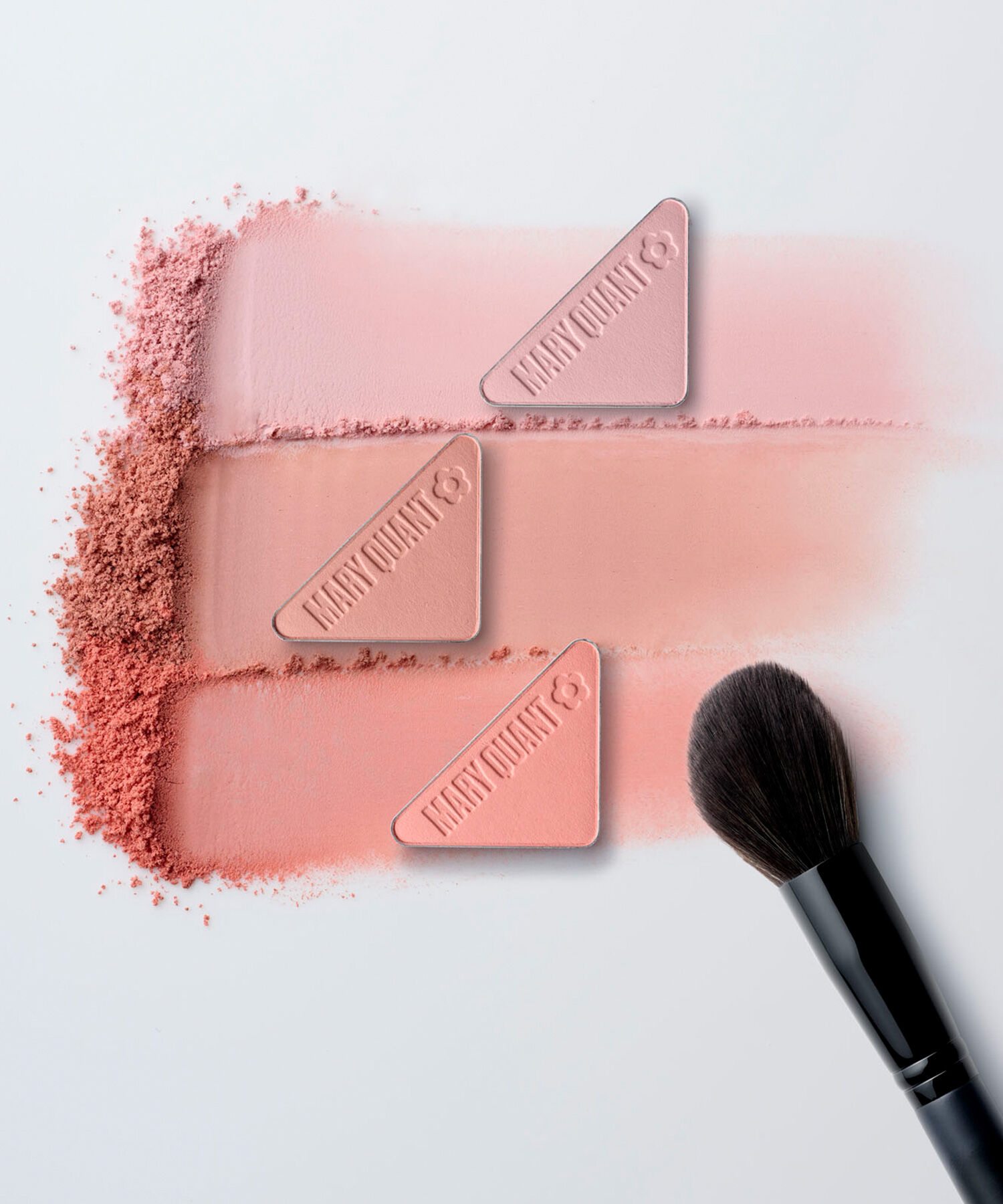 MARY QUANT「ブラッシュ ベビー （チークカラー）」|チーク|