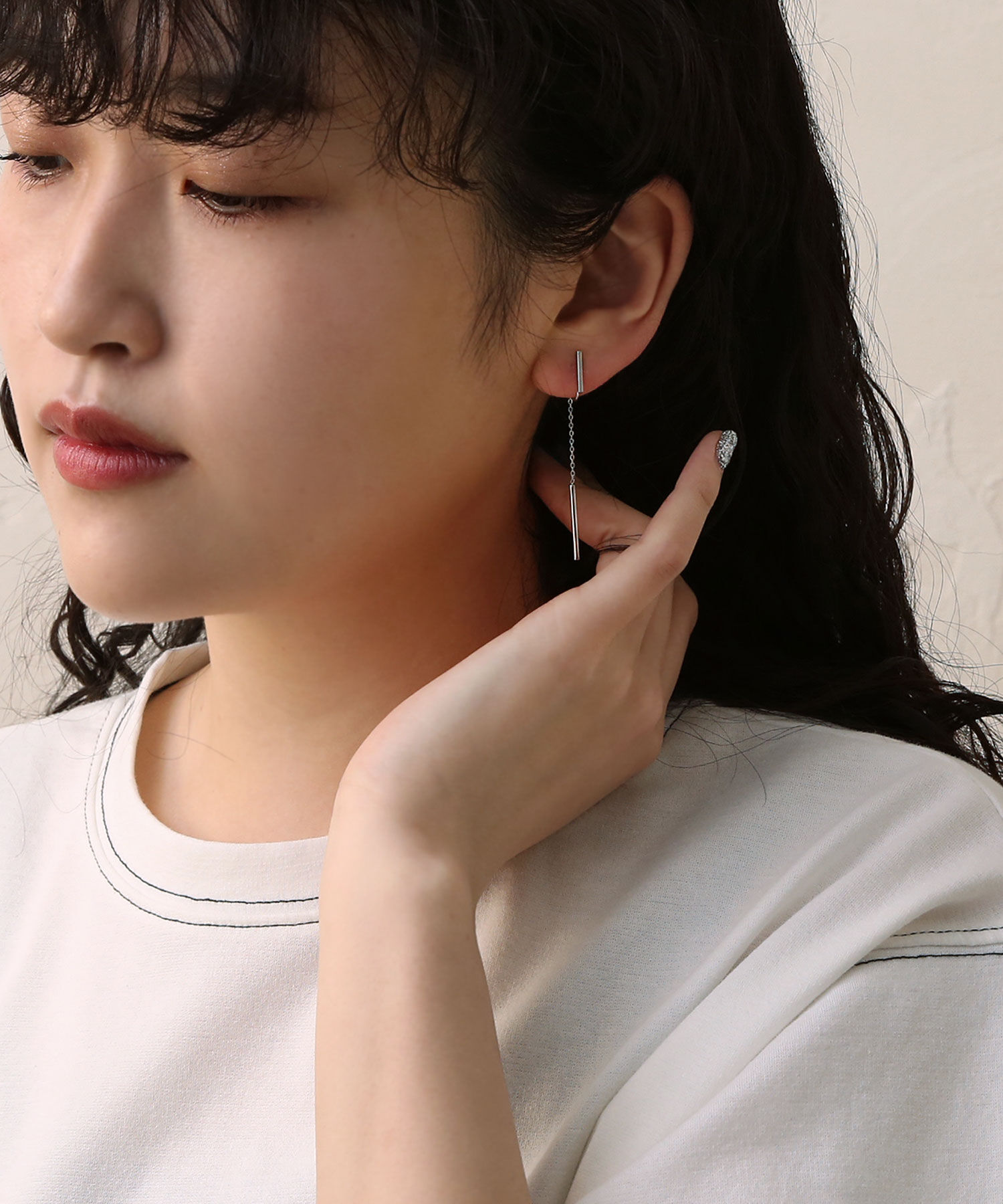 colleca la「ノンホール・ショートバー&times;チェーンのイヤリング」|イヤリング|