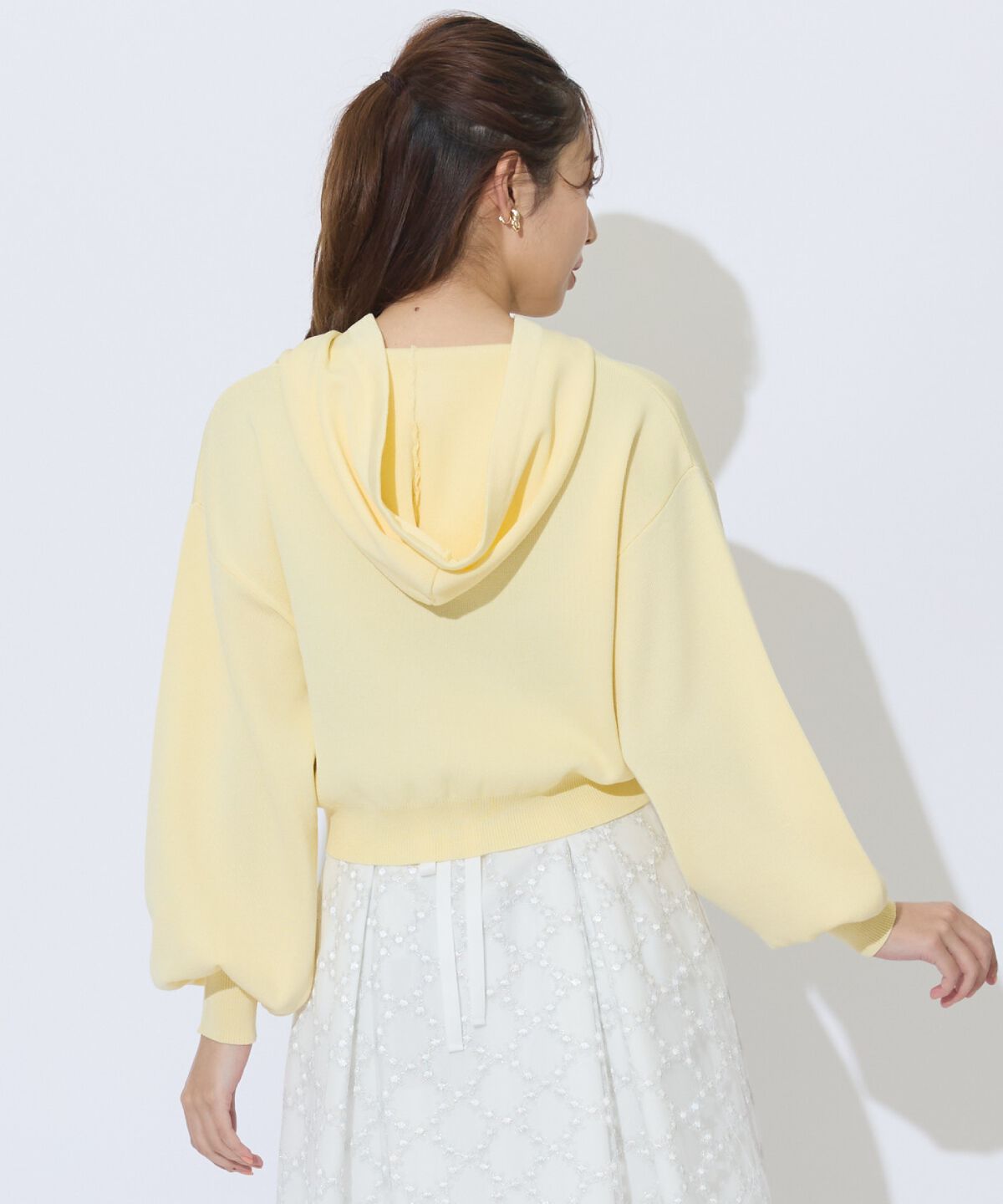 アンドクチュール「クロップドニットフーディー」|パーカー|