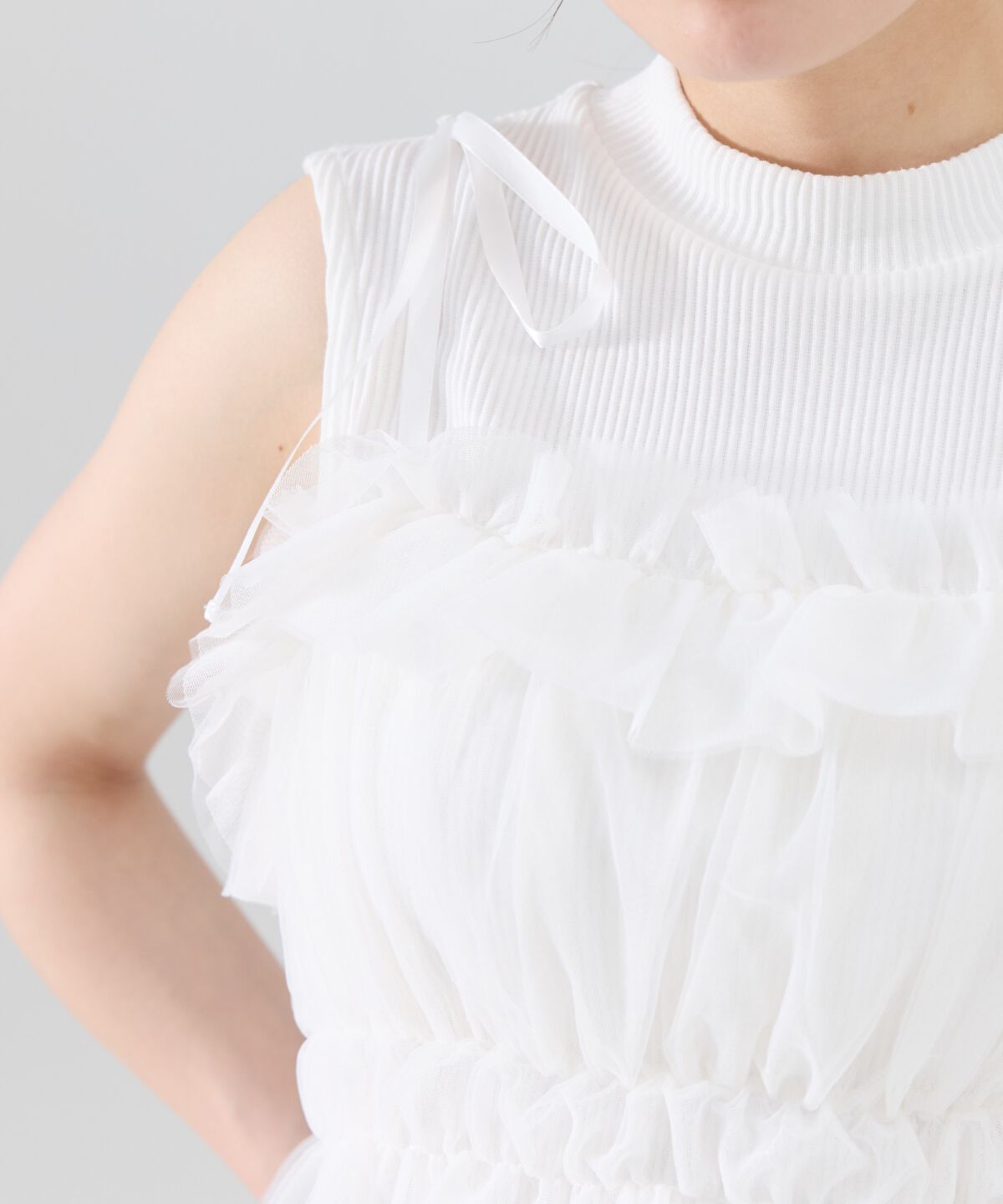 REDYAZEL「チュールビスチェｘノースリカットソー」|Tシャツ・カットソー|