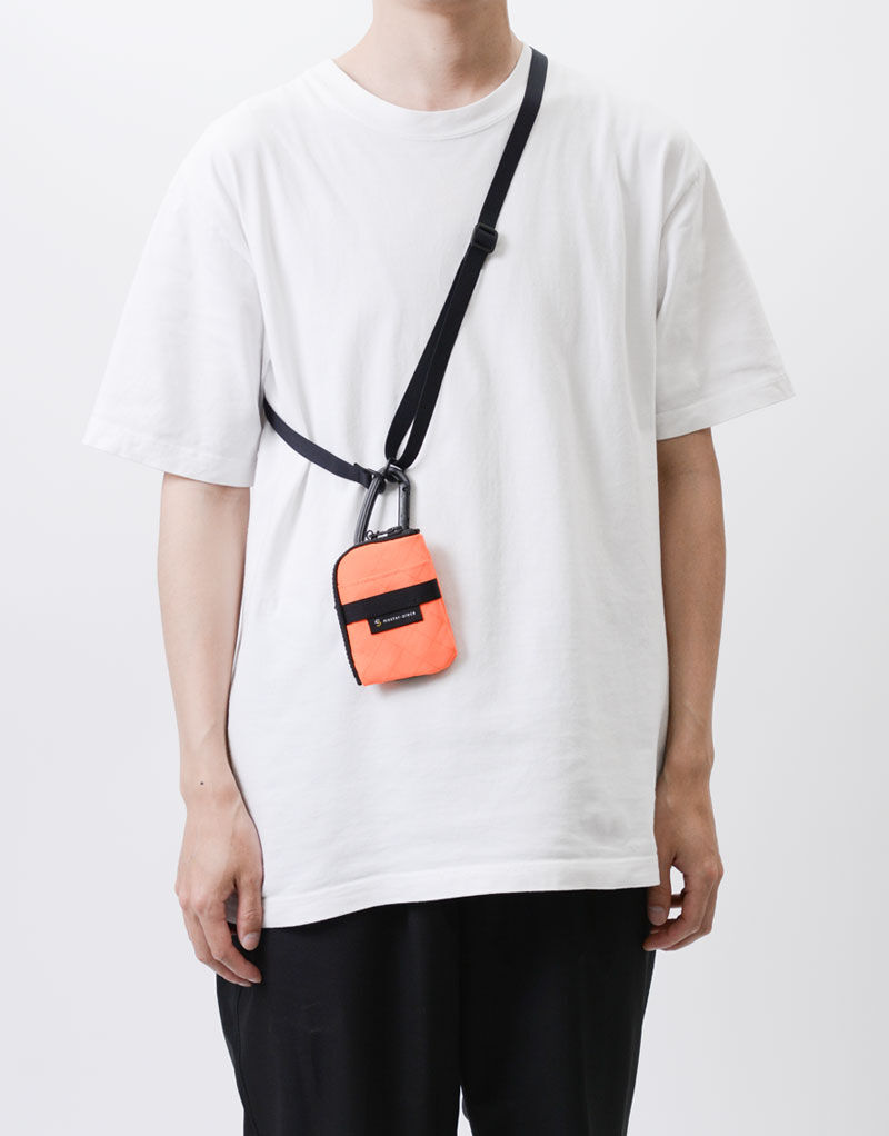 master-piece「Freak ミニウォレット」|ショルダー・メッセンジャー|ｵﾚﾝｼﾞ