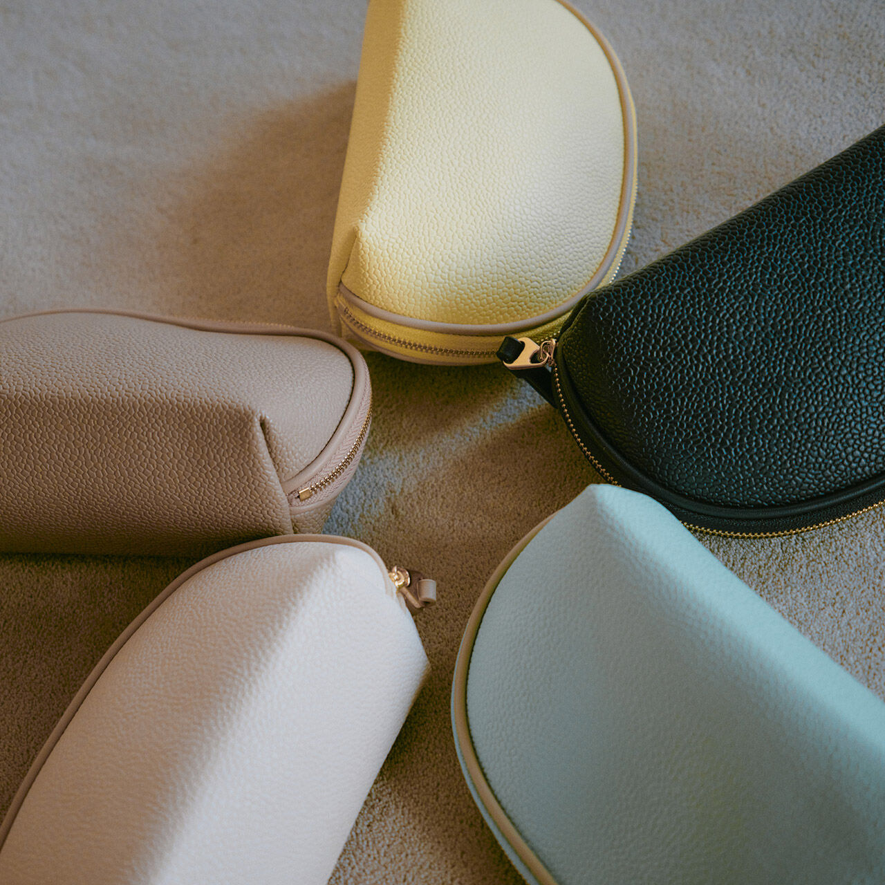 TOPKAPI BREATH「【Breath TOPKAPI】【TOPKAPI &times; 藤本美貴さんコラボ】スコッチグレイン ラウンドポーチ/撥水」|ポーチ|