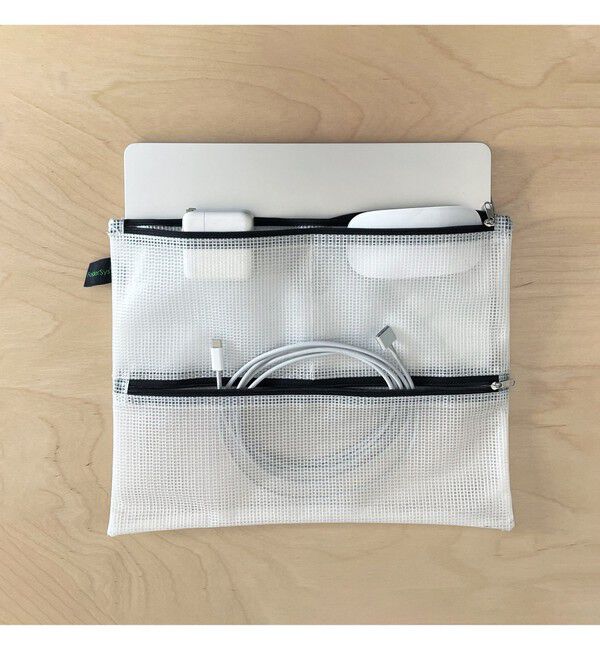 BEAMS「FolderSys / マルチコンパートメントジップバッグ A4」|ポーチ|