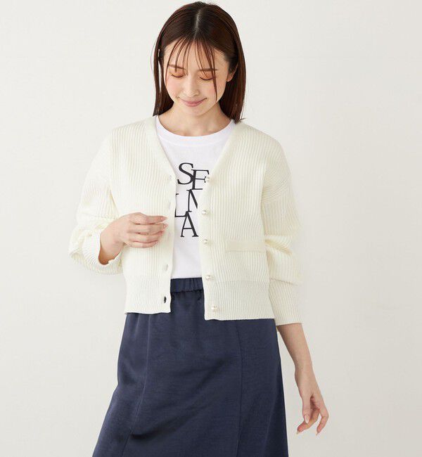 SHIPS Colors 「SHIPS Colors:〈手洗い可能〉Vネック パールモチーフボタン カーディガン」|カーディガン|