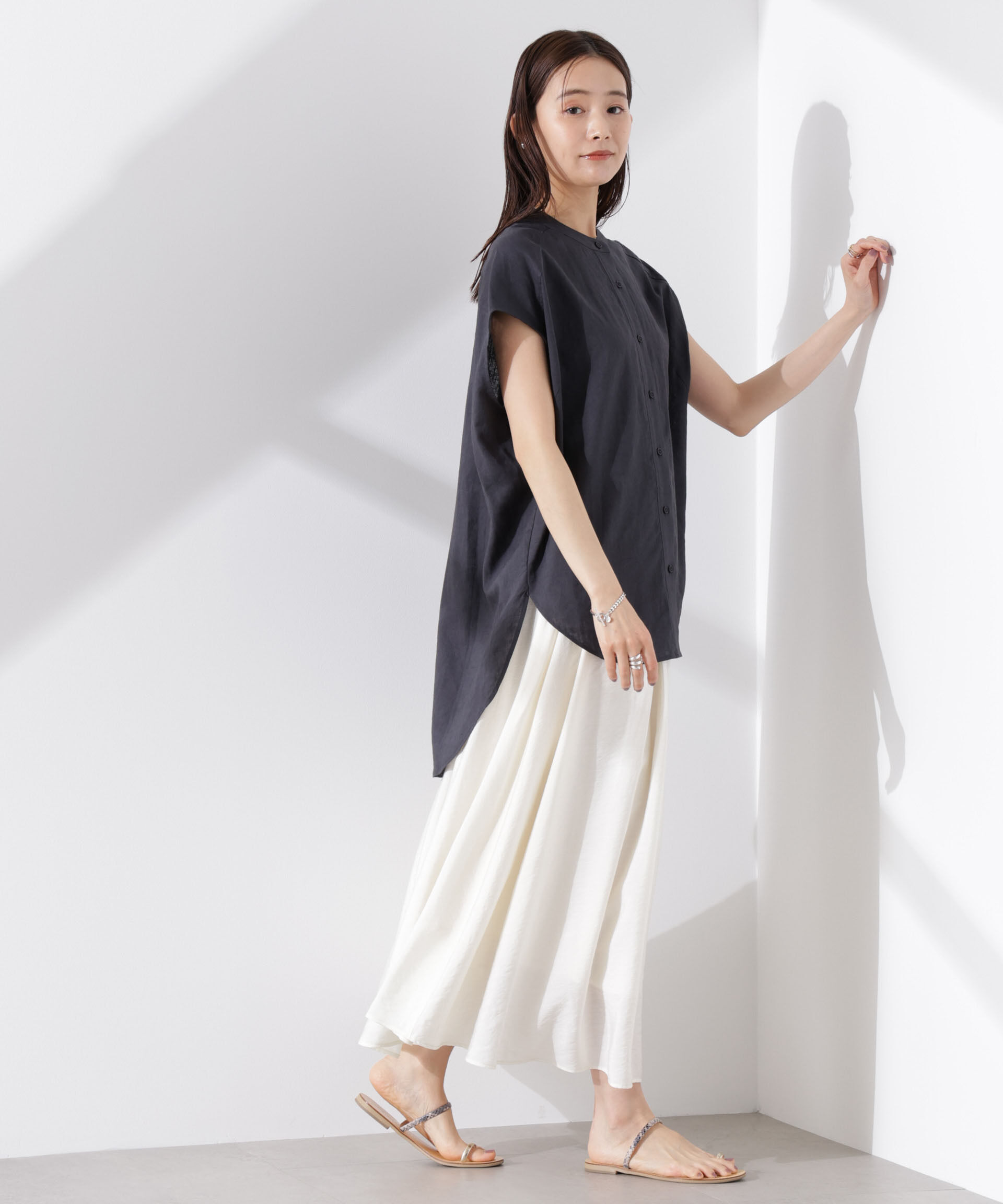 nano･universe「Anti Smell Linen フレンチスリーブシャツ」|シャツ・ブラウス|