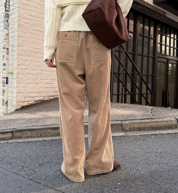 fredy emue「コーデュロイドロストイージーパンツ」|チノ|