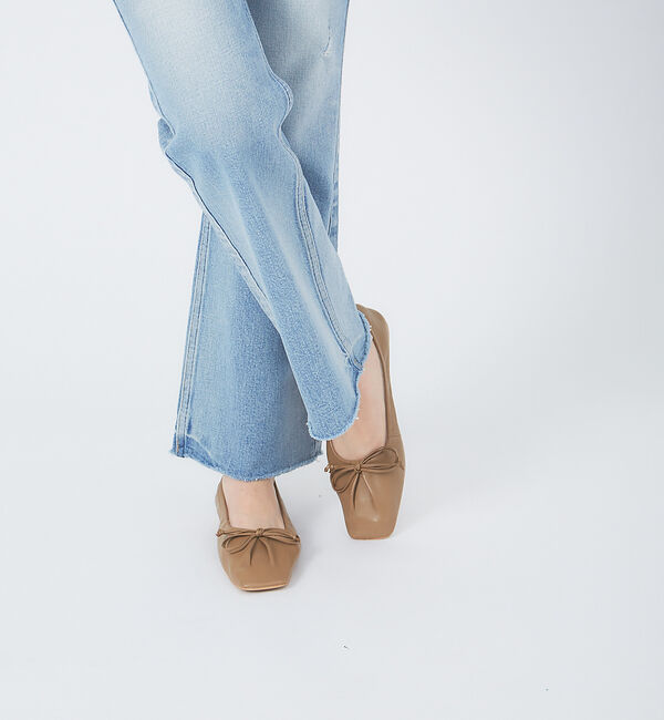 AU BANNISTER「シャーリング スクエアトゥ バレエシューズ」|バレエシューズ|