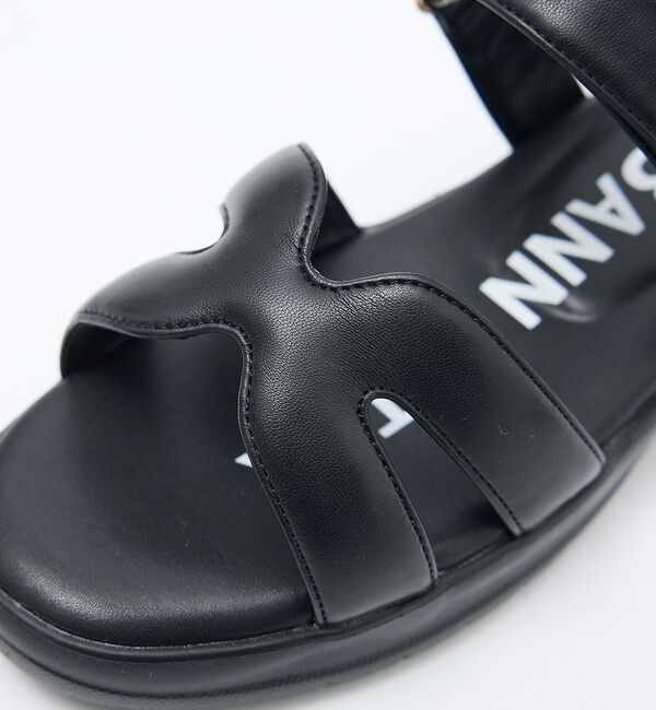 AU BANNISTER「パフィダブルベルトサンダル【予約】」|サンダル|