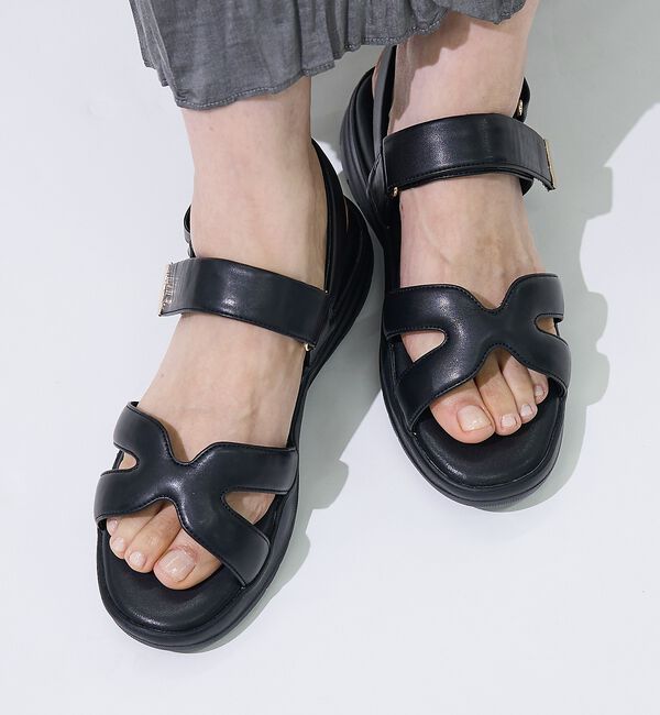 AU BANNISTER「パフィダブルベルトサンダル【予約】」|サンダル|