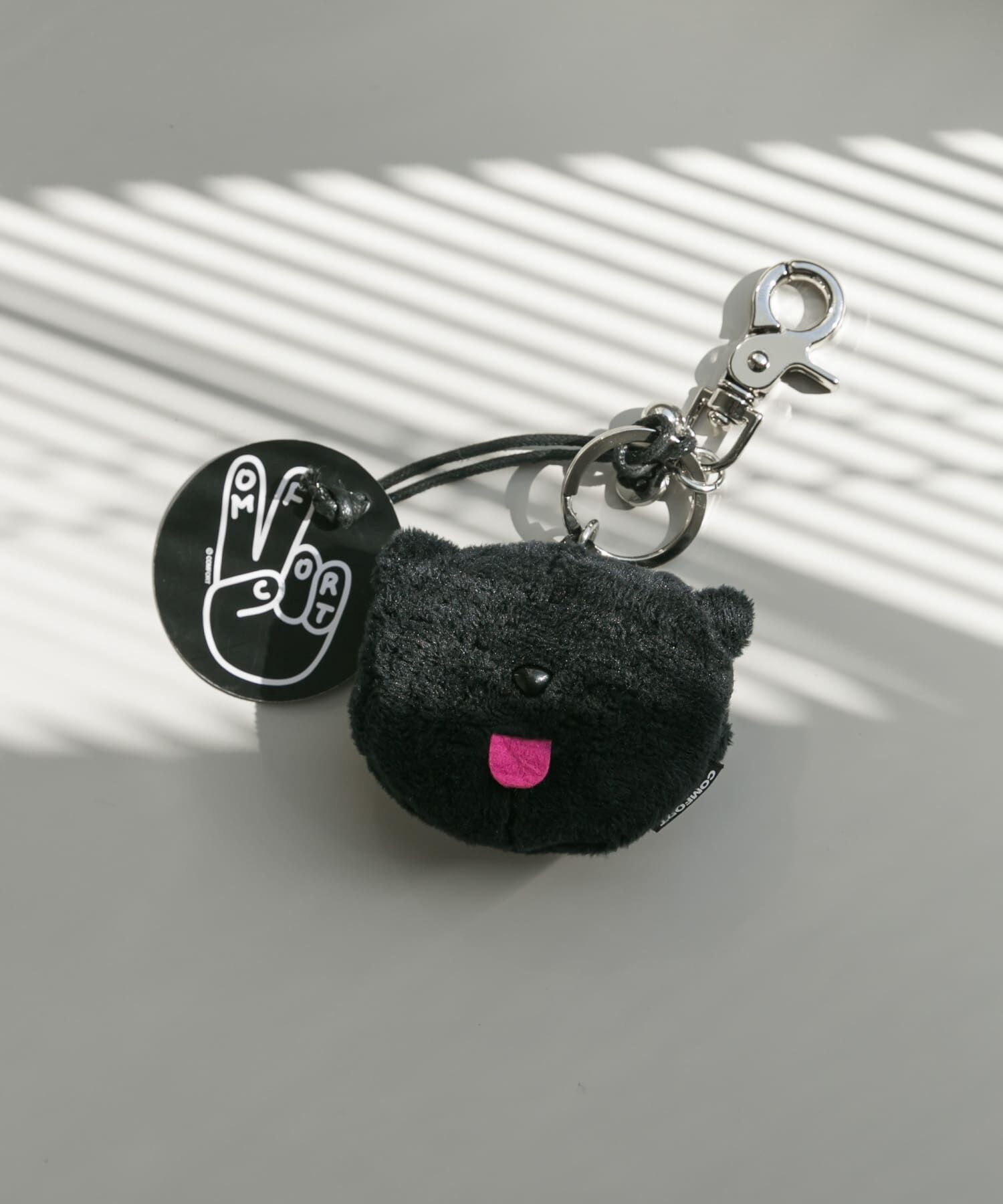 SMELLY「『WEB/一部店舗限定』COMFORT　PIYONG Airpod Case」|その他|ブラック