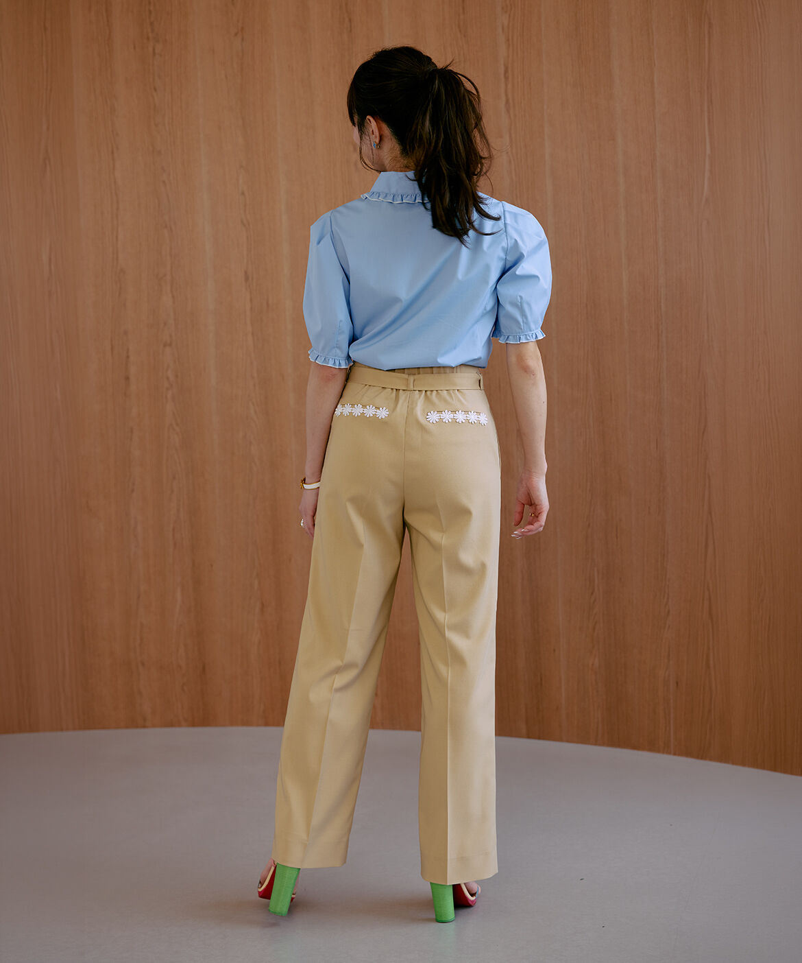 Maglie le cassetto「《M Maglie le cassetto&times;冨張愛》フラワーレース美シルエットストレートパンツ」|その他|