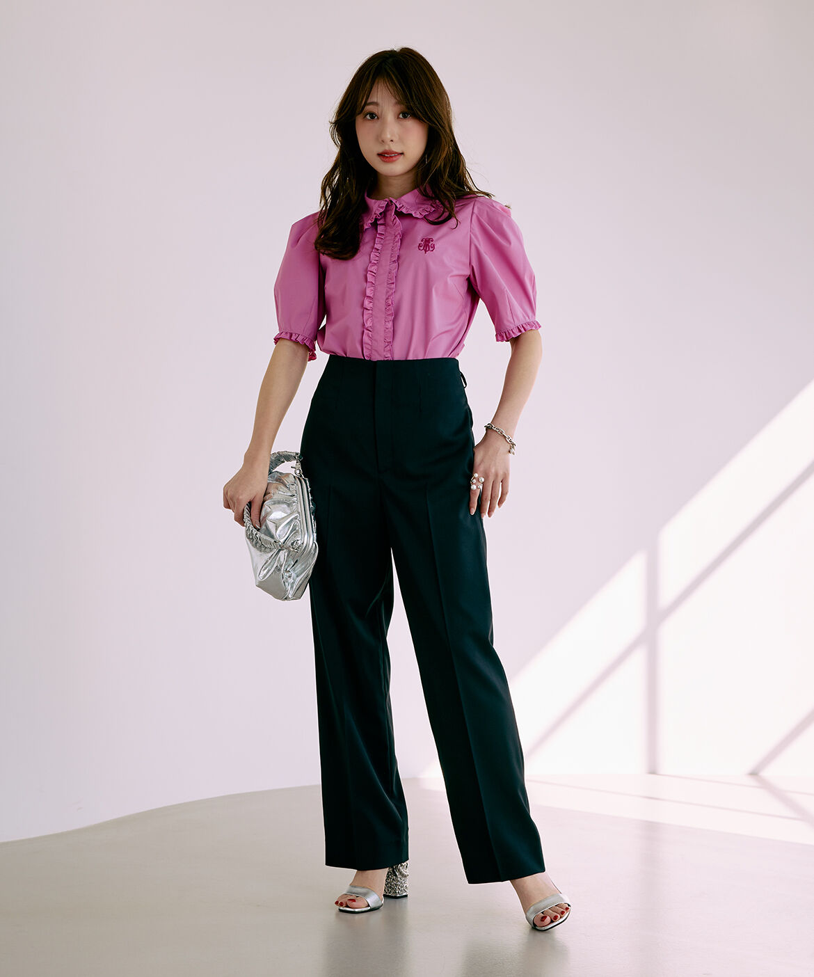 Maglie le cassetto「《M Maglie le cassetto&times;冨張愛》フラワーレース美シルエットストレートパンツ」|その他|