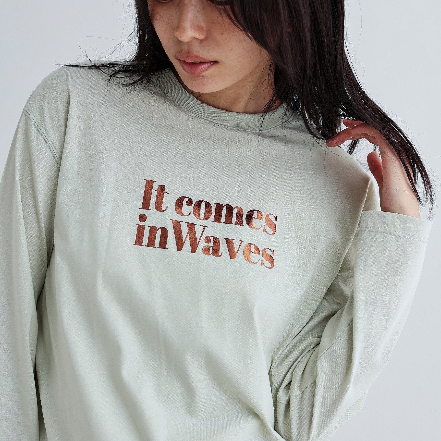 GALLEST「メタリックロゴロングスリーブTシャツ」|Tシャツ・カットソー|