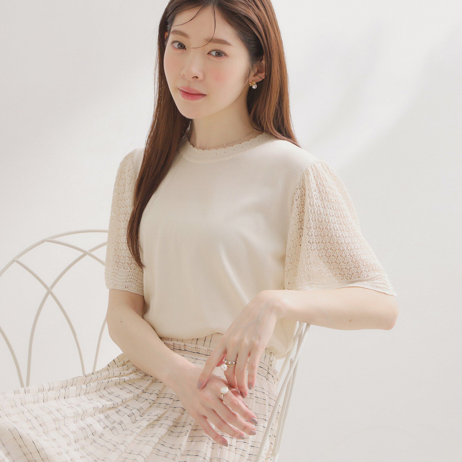 Couture broach「【アンサンブル可・UVカット・アンチピリング】透かしフレアー袖ニット」|ニット・セーター|