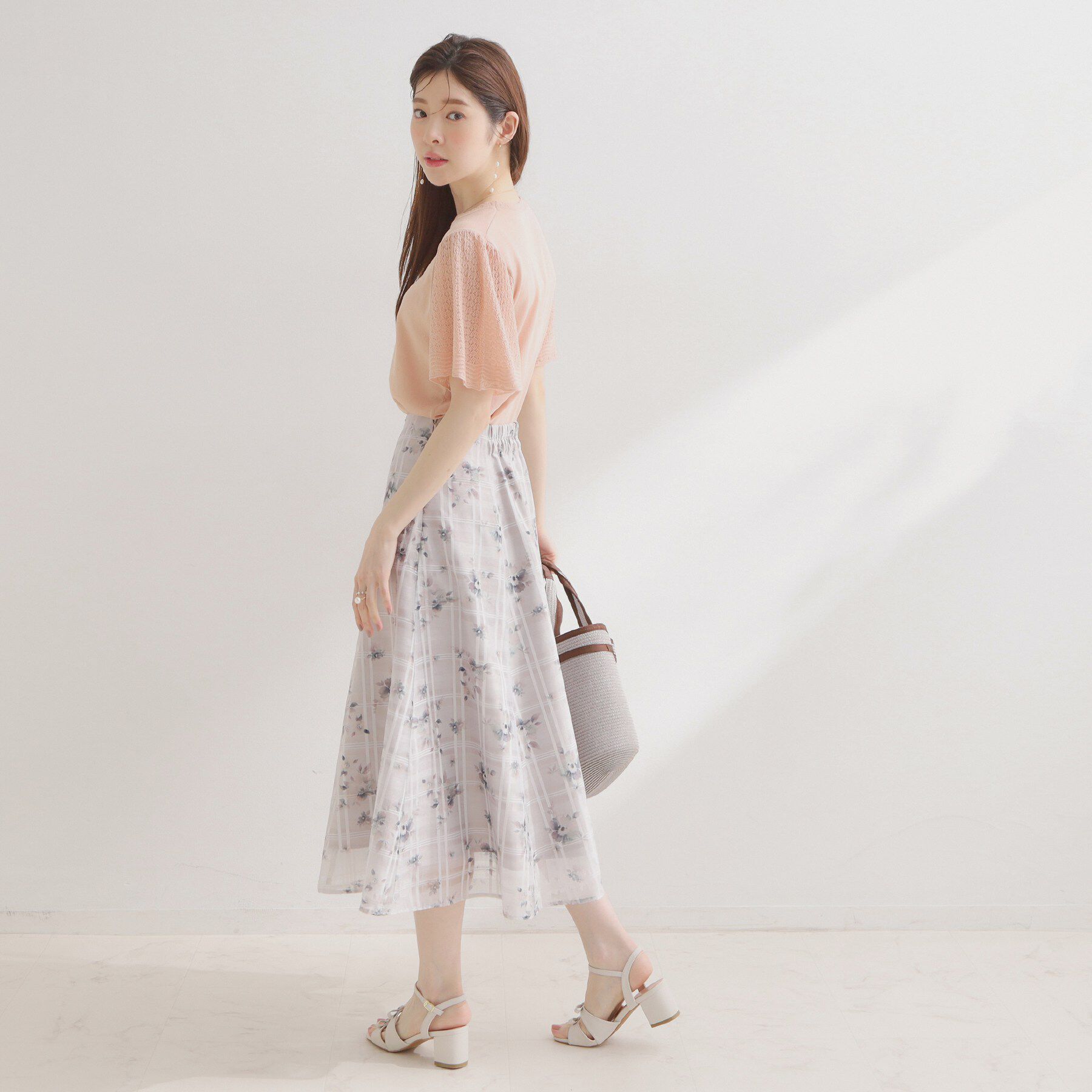 Couture broach「【アンサンブル可・UVカット・アンチピリング】透かしフレアー袖ニット」|ニット・セーター|