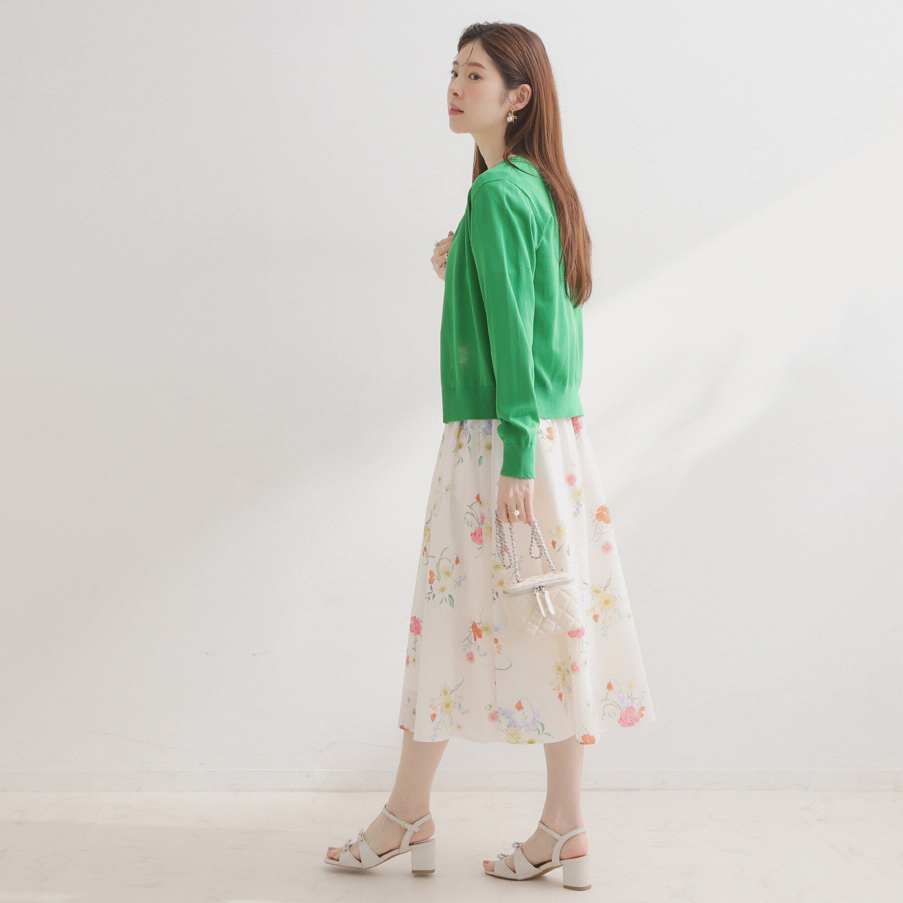 Couture broach「【アンサンブル可・UVカット・アンチピリング】ポイント透かしビジュー釦カーディガン」|カーディガン|