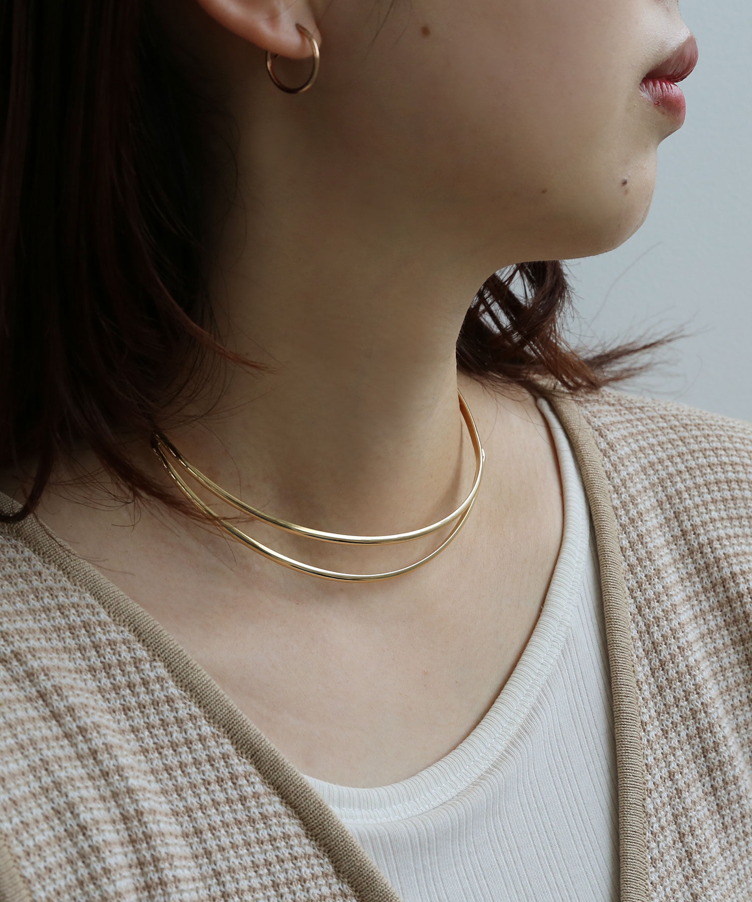 colleca la「アシンメトリーダブルライン メタルチョーカー/ネックカフ」|ネックレス|ゴールド