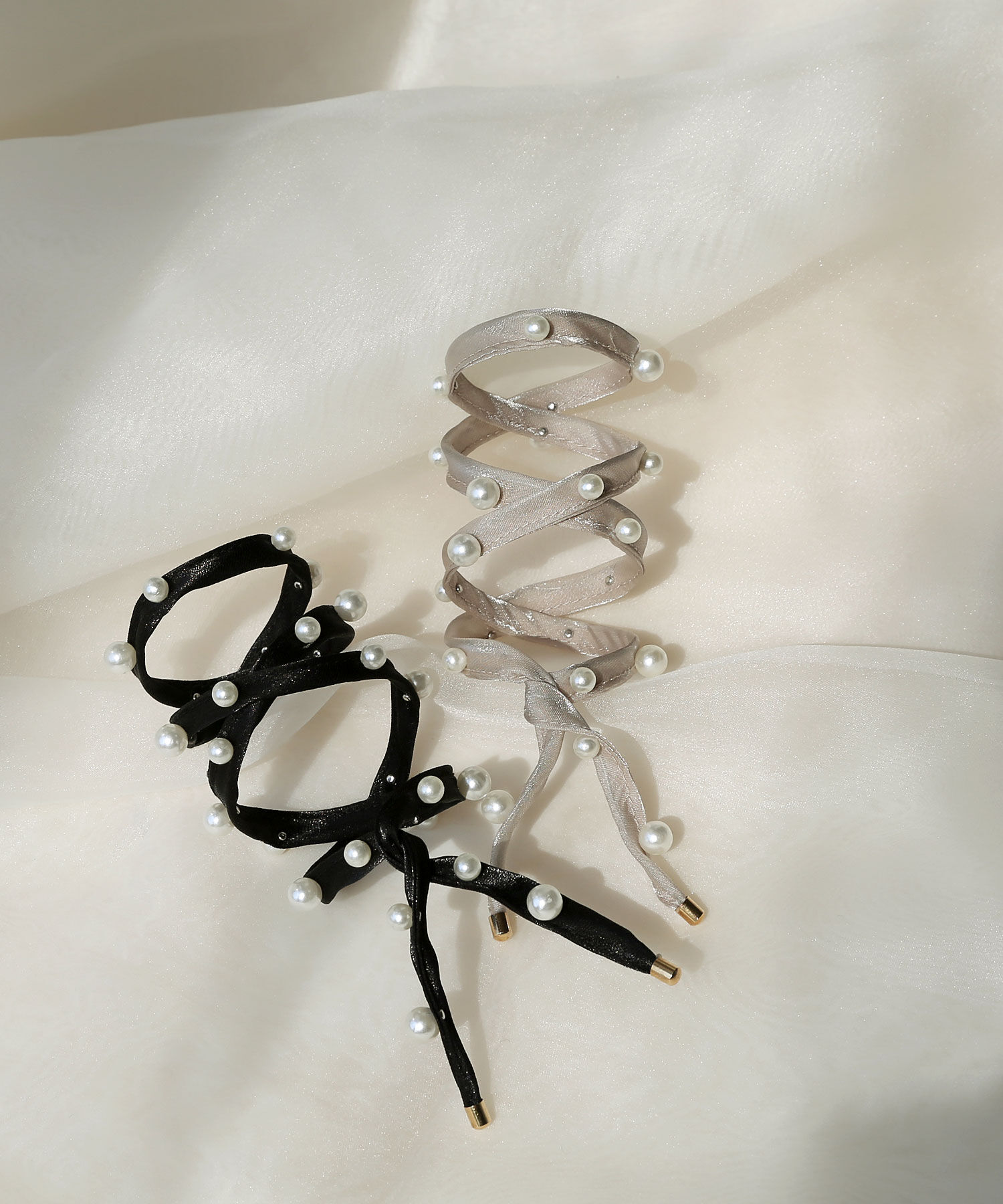  「サテン&times;パール ワイヤーリボンポニー」|ヘアゴム・シュシュ|