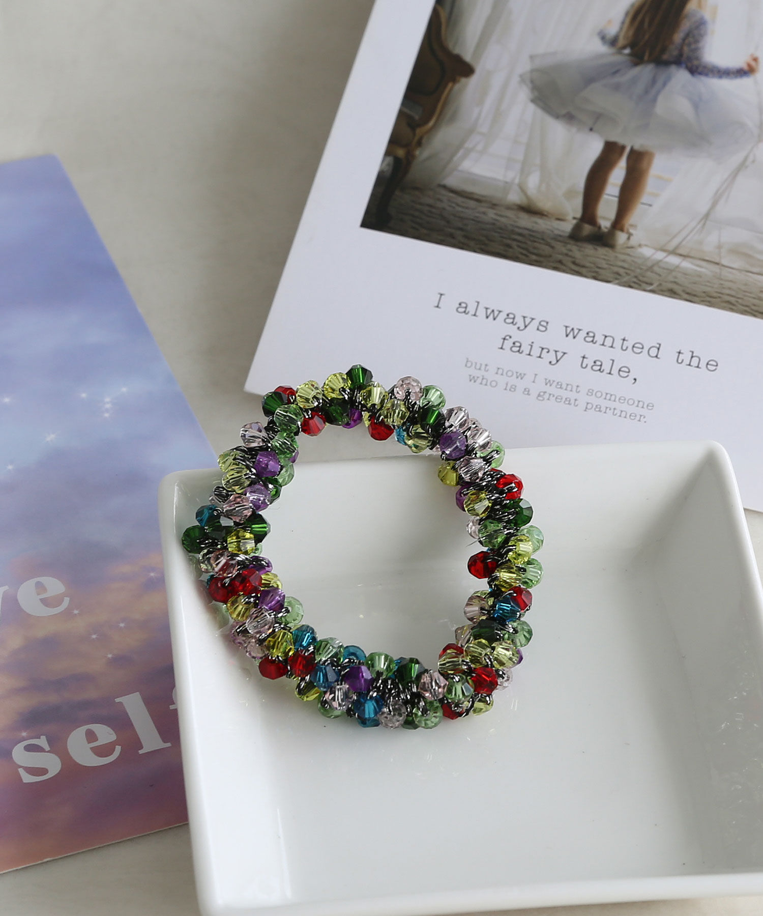  「カラフルスリムビーズシュシュ」|ヘアゴム・シュシュ|ブラックミックス