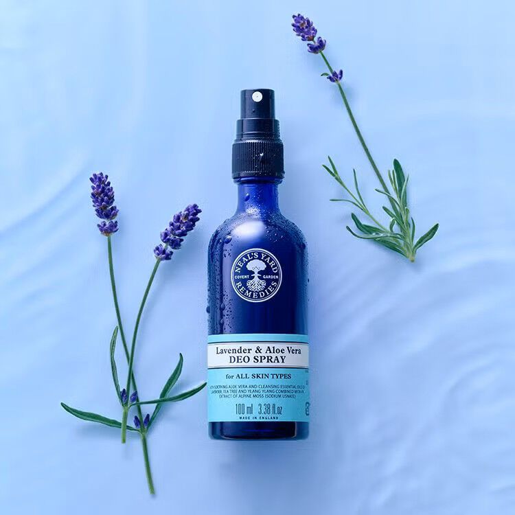 NEAL&rsquo;S YARD REMEDIES「ラベンダー＆アロエベラ デオスプレー100mL」|香水・フレグランス|