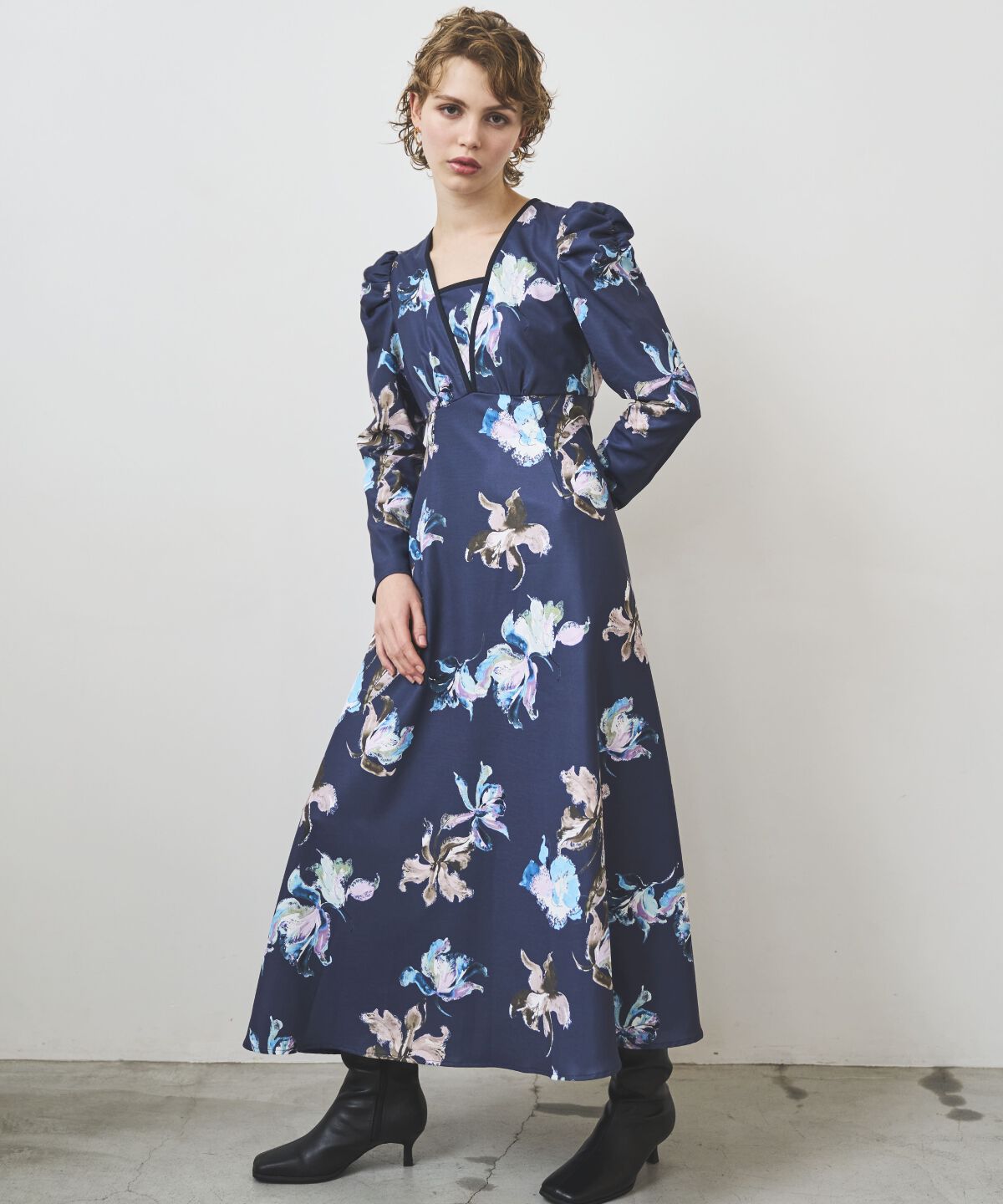 アンドクチュール「ウォーターフラワープリントワンピース」|ワンピース|