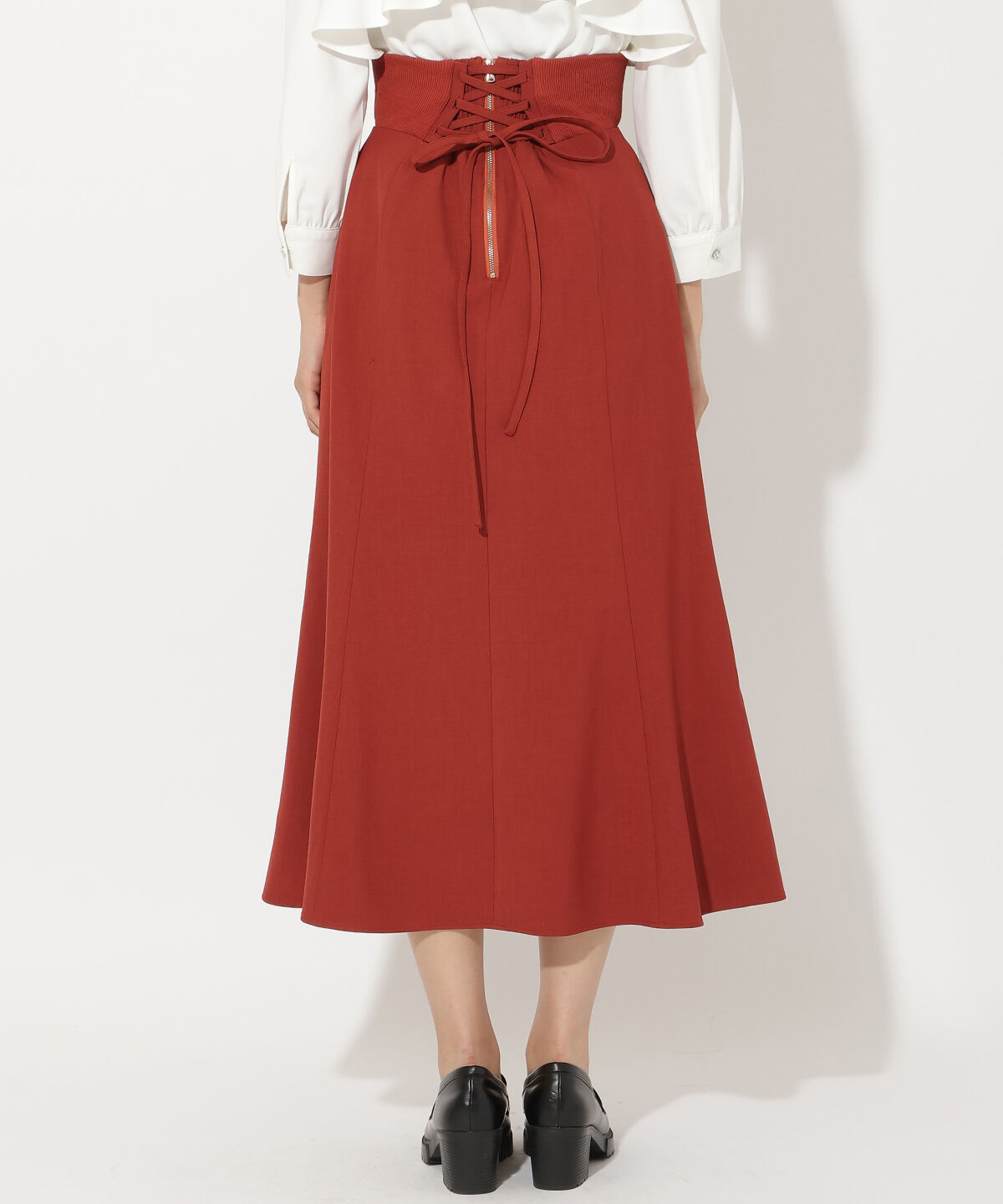 アンドクチュール「サイドリブラッフルマーメイドスカート」|フレア|