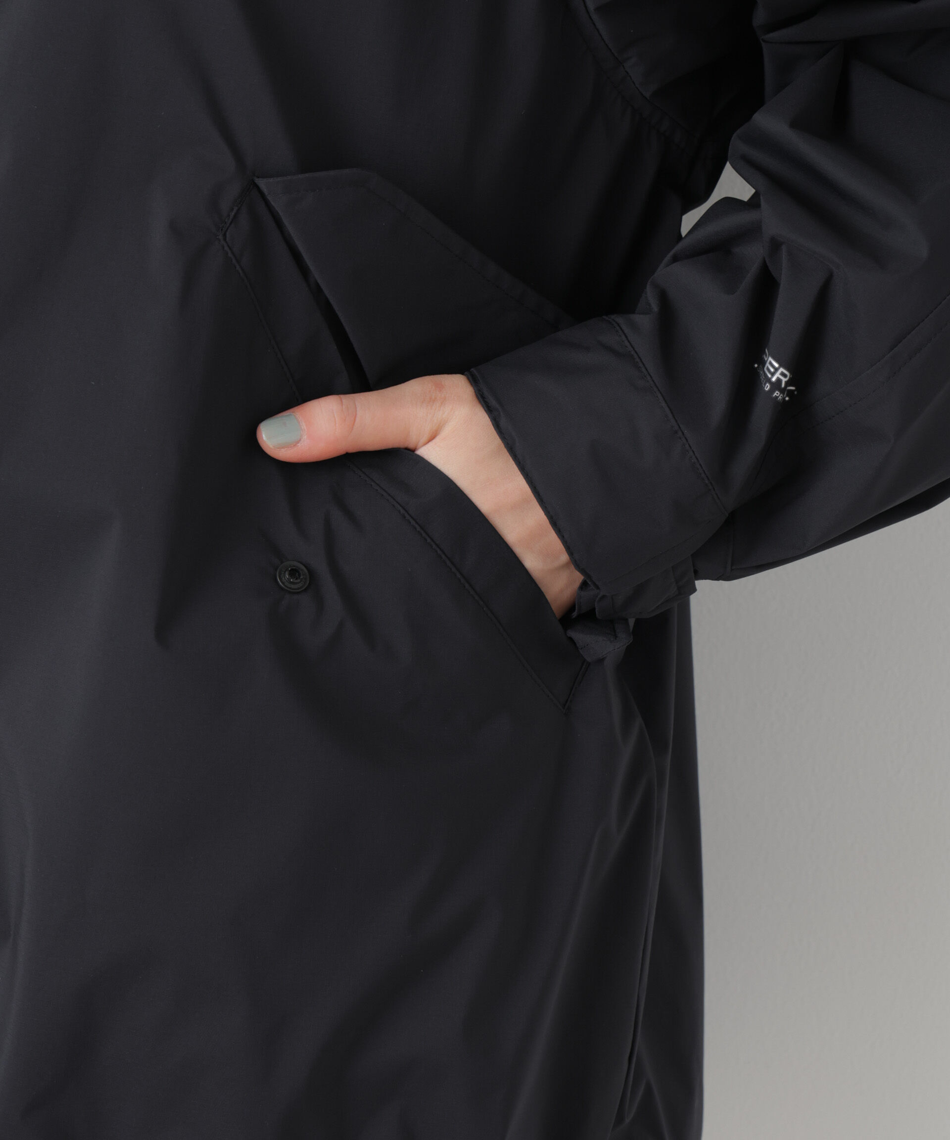 nano･universe「「Meaningful Continuity」PERTEX(R) SHIELD PRO フードブルゾン」|ブルゾン・スタジャン|